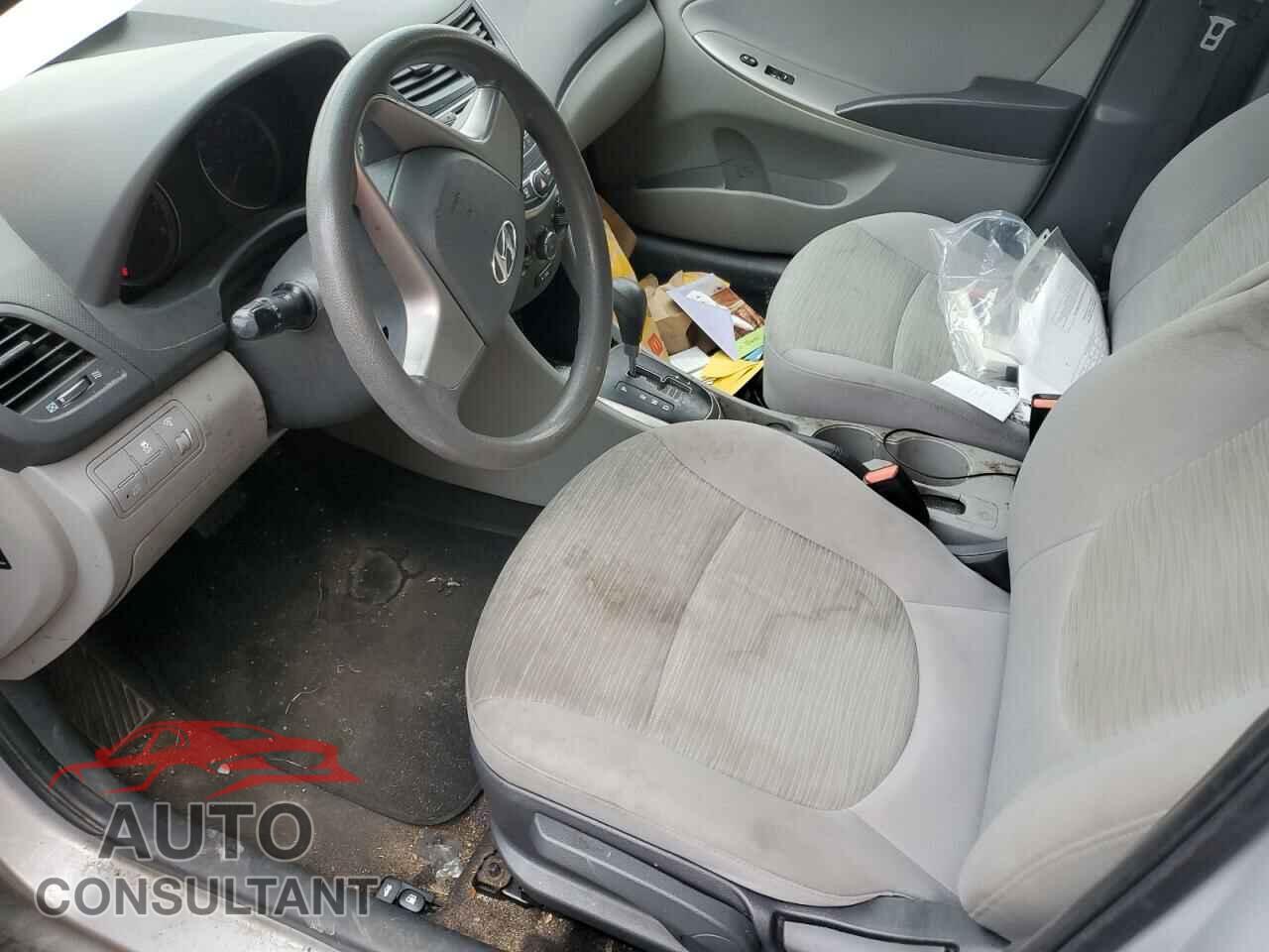 HYUNDAI ACCENT 2017 - KMHCT4AE8HU307082