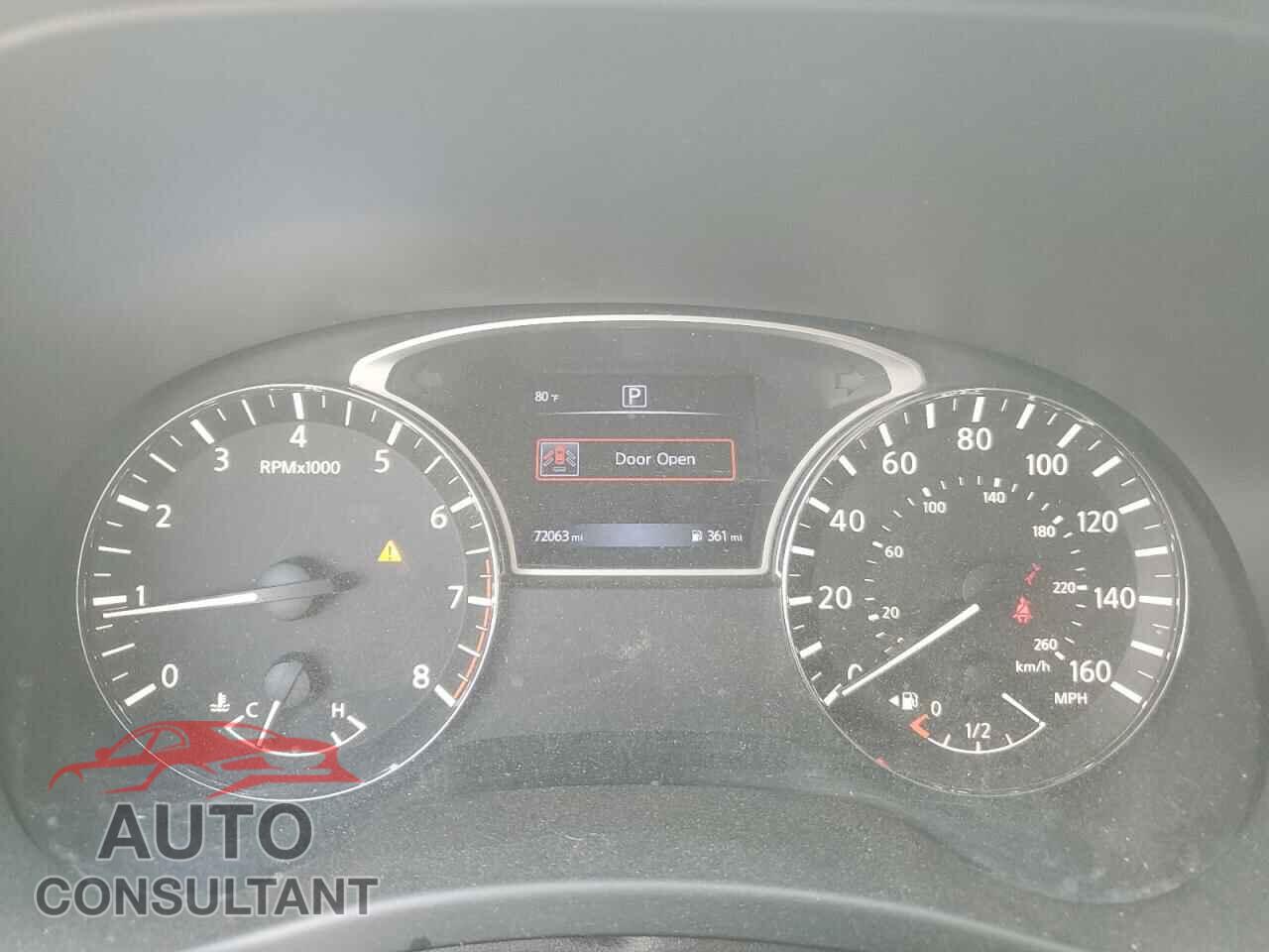 NISSAN PATHFINDER 2017 - 5N1DR2MN8HC907724