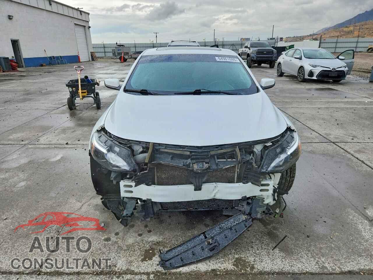 CHEVROLET MALIBU 2021 - 1G1ZD5ST0MF010703