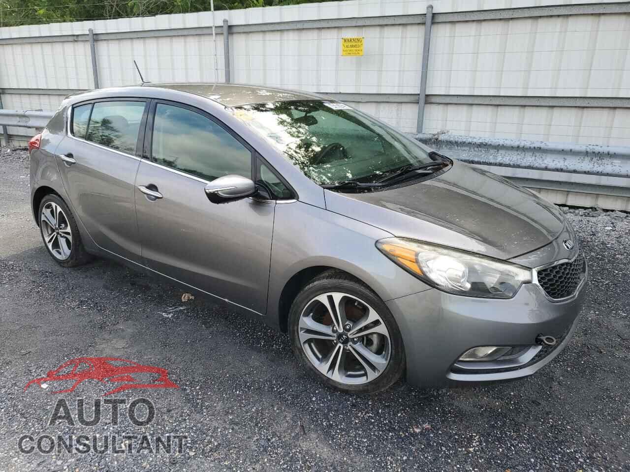 KIA FORTE 2016 - KNAFX5A89G5547642