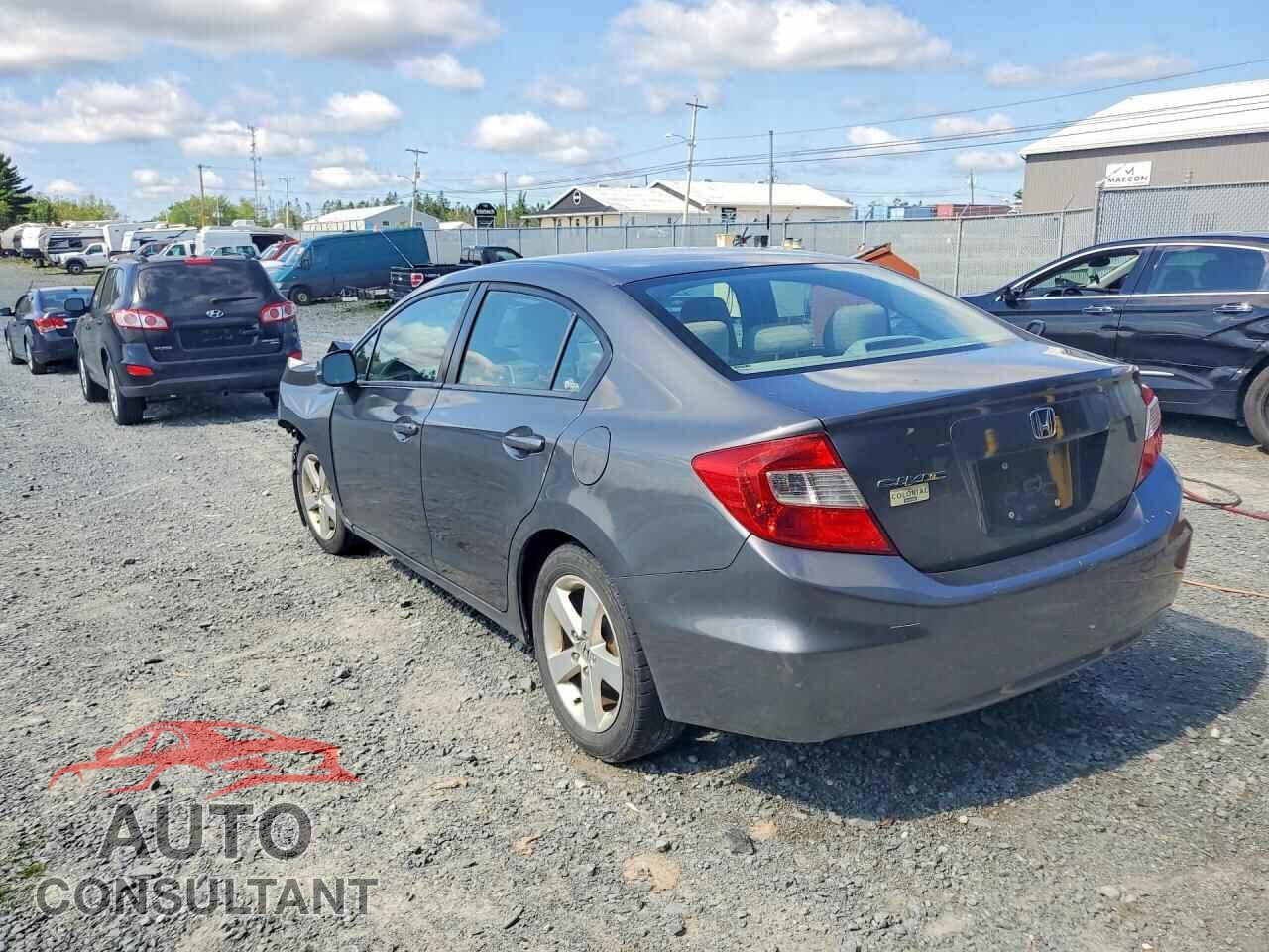 HONDA CIVIC 2012 - 2HGFB2E46CH033596