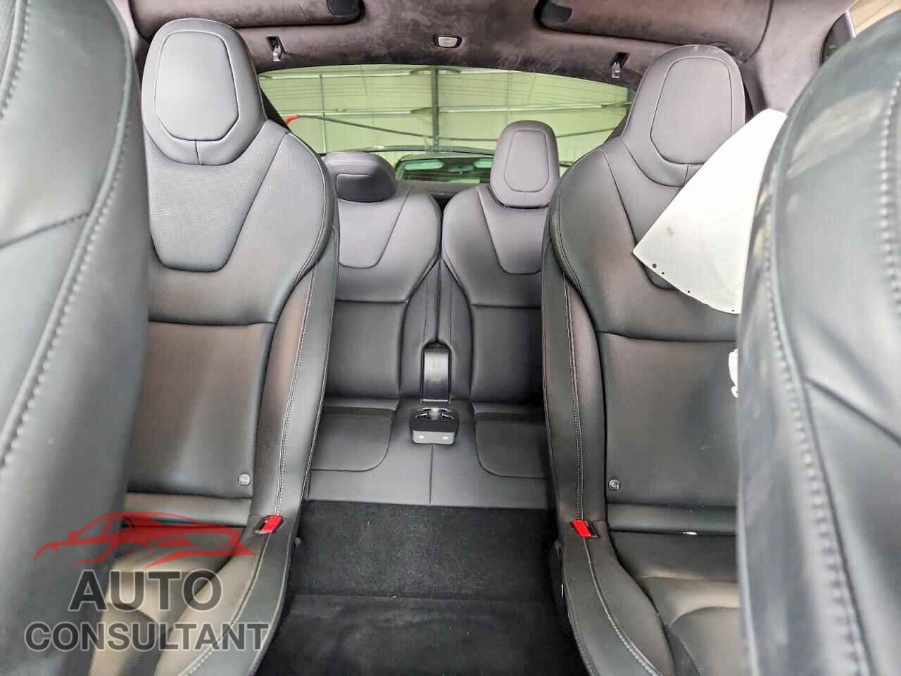 TESLA MODEL X 2022 - 7SAXCBE60NF341411