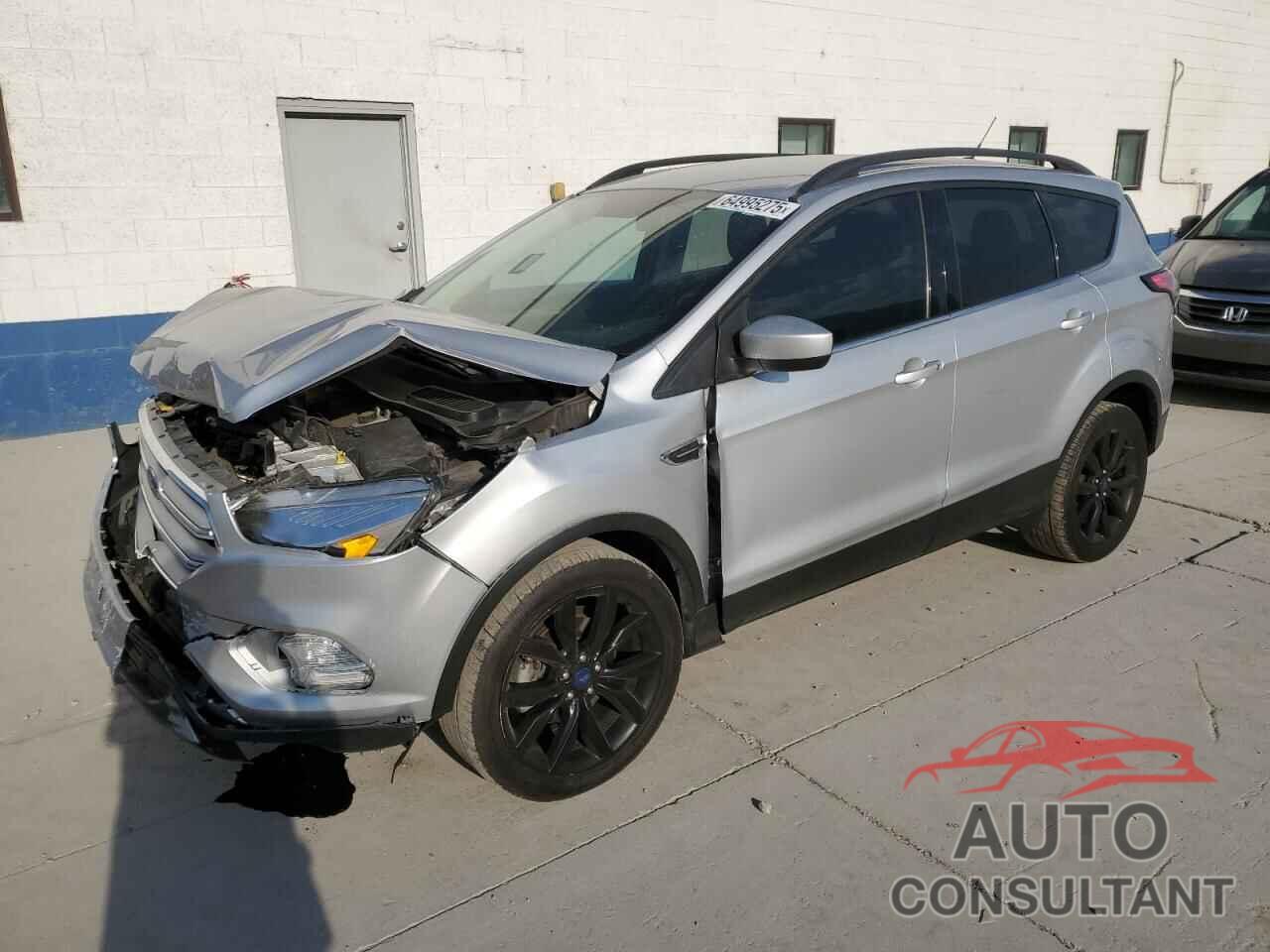 FORD ESCAPE 2018 - 1FMCU0GDXJUC86794