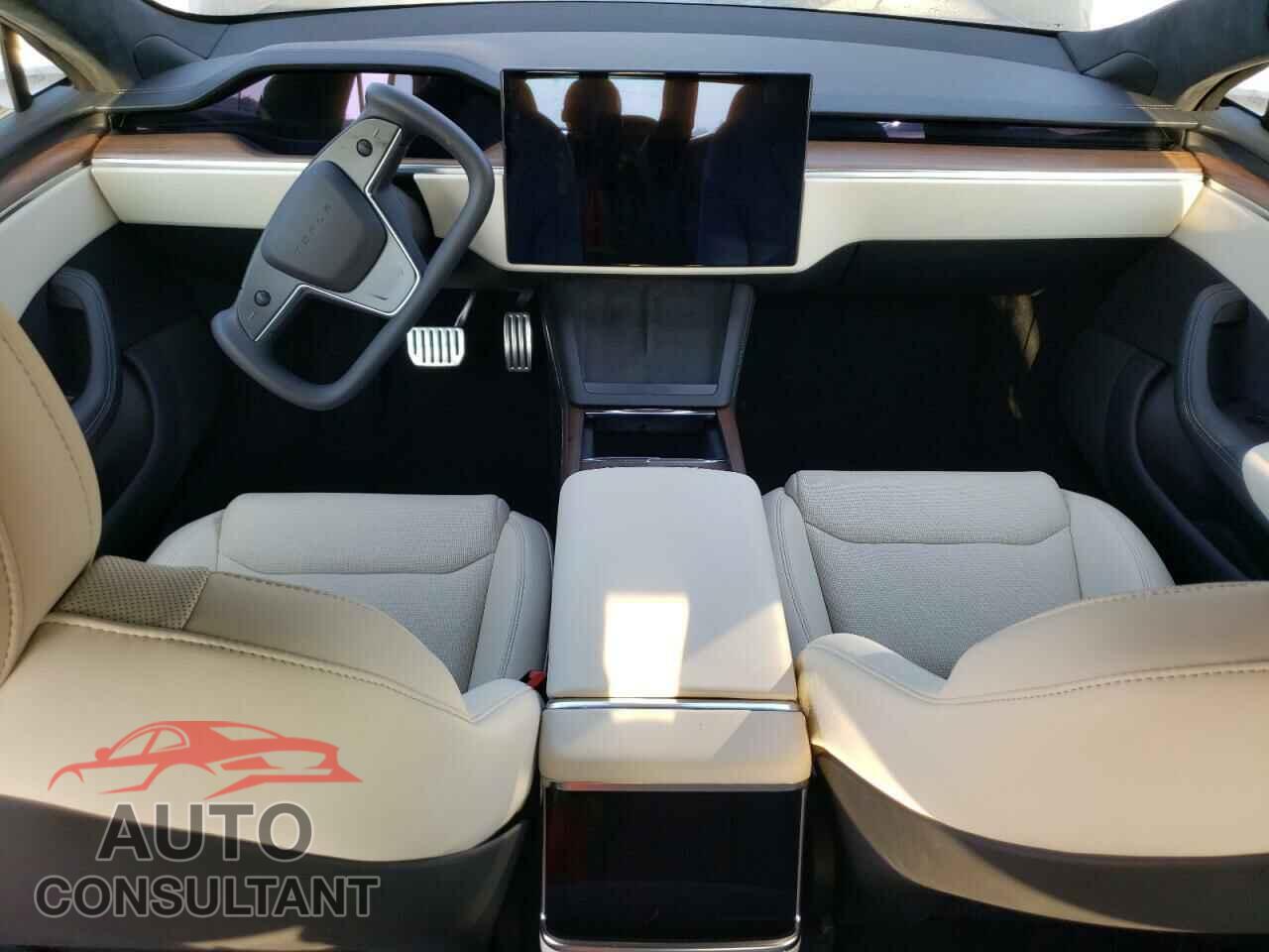TESLA MODEL S 2022 - 5YJSA1E58NF489577