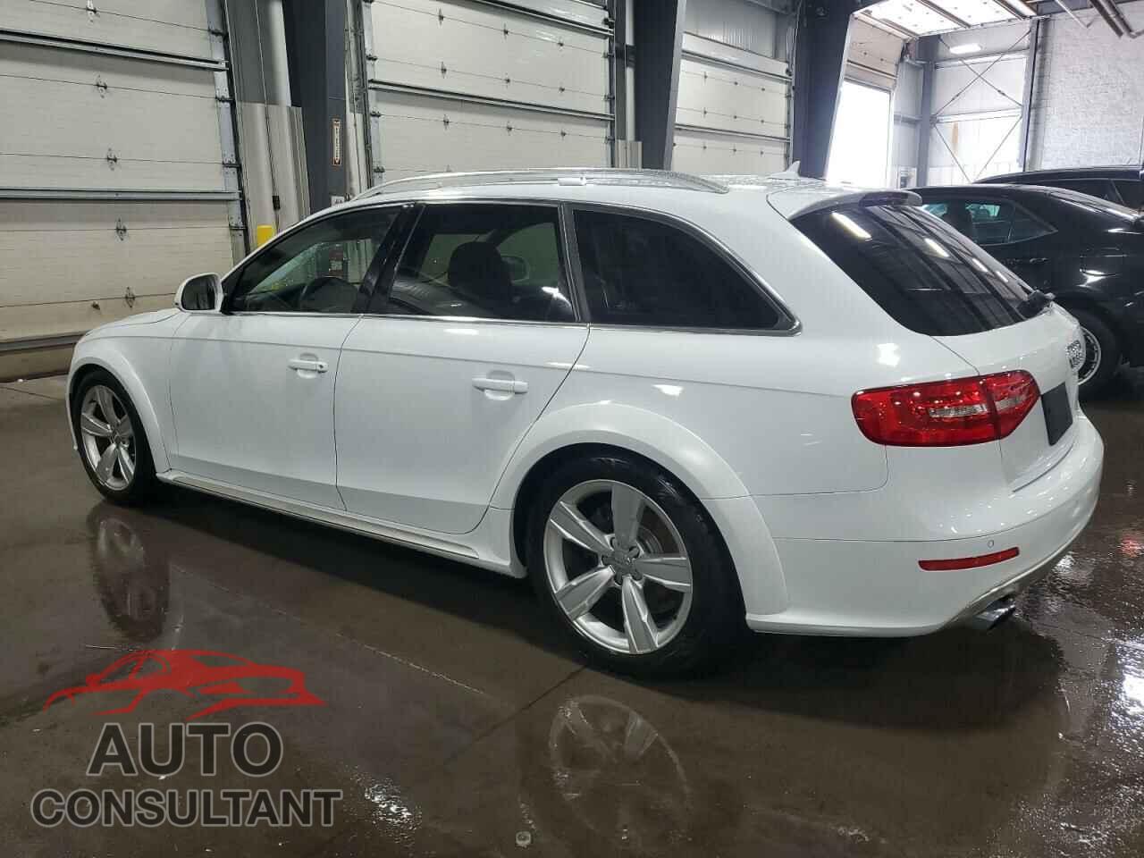 AUDI A4 2013 - WA1UFAFL5DA207484