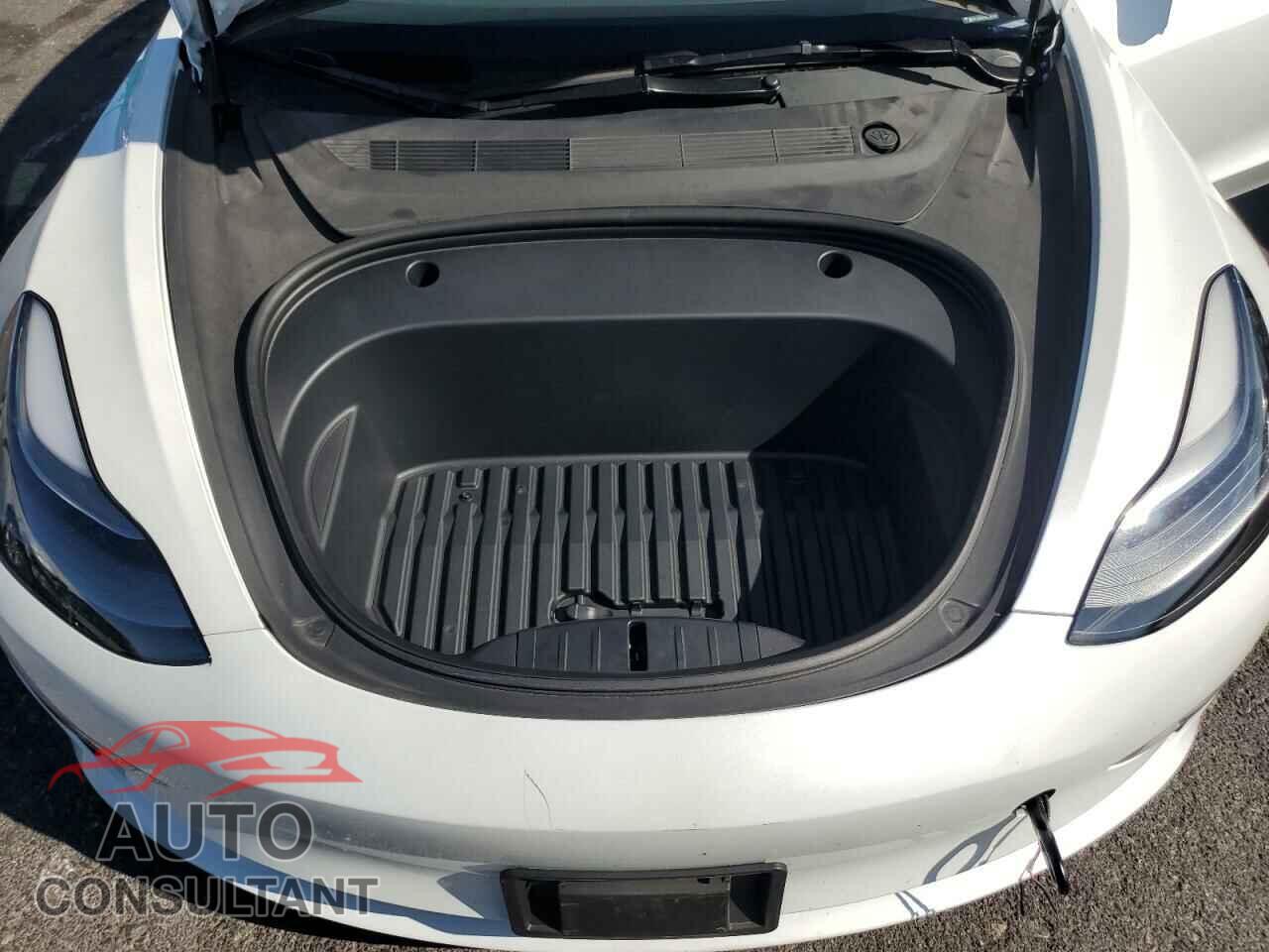 TESLA MODEL 3 2023 - 5YJ3E1EA7PF590988