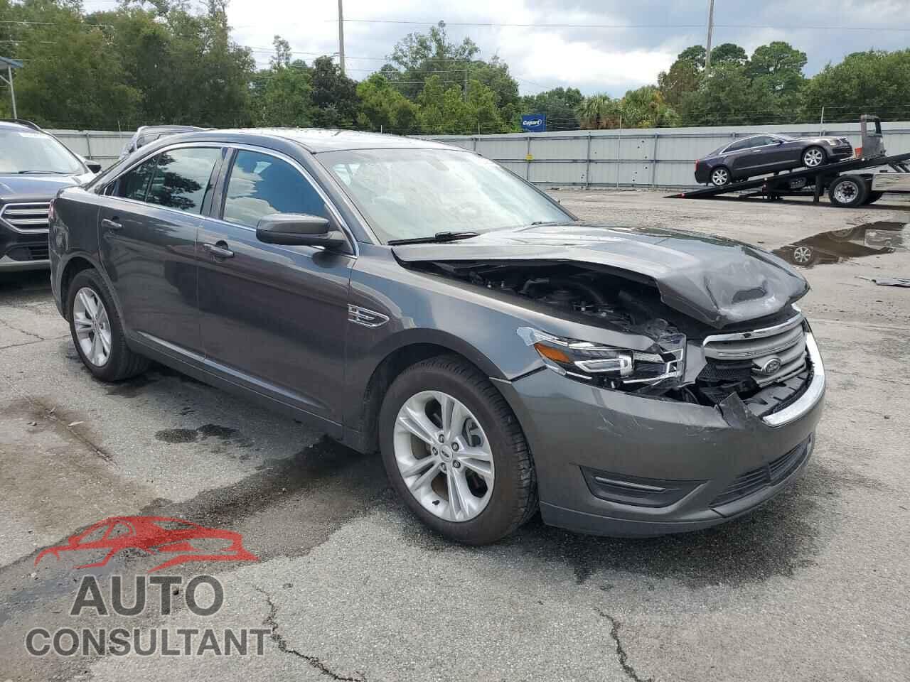 FORD TAURUS 2018 - 1FAHP2E89JG116739