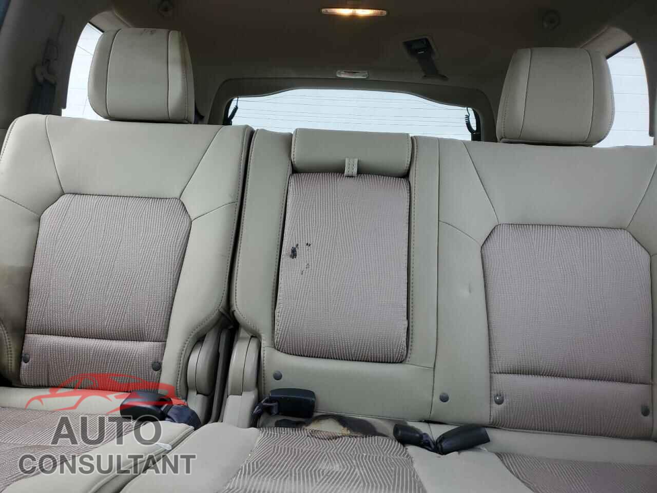 HONDA PILOT 2013 - 5FNYF4H48DB058140