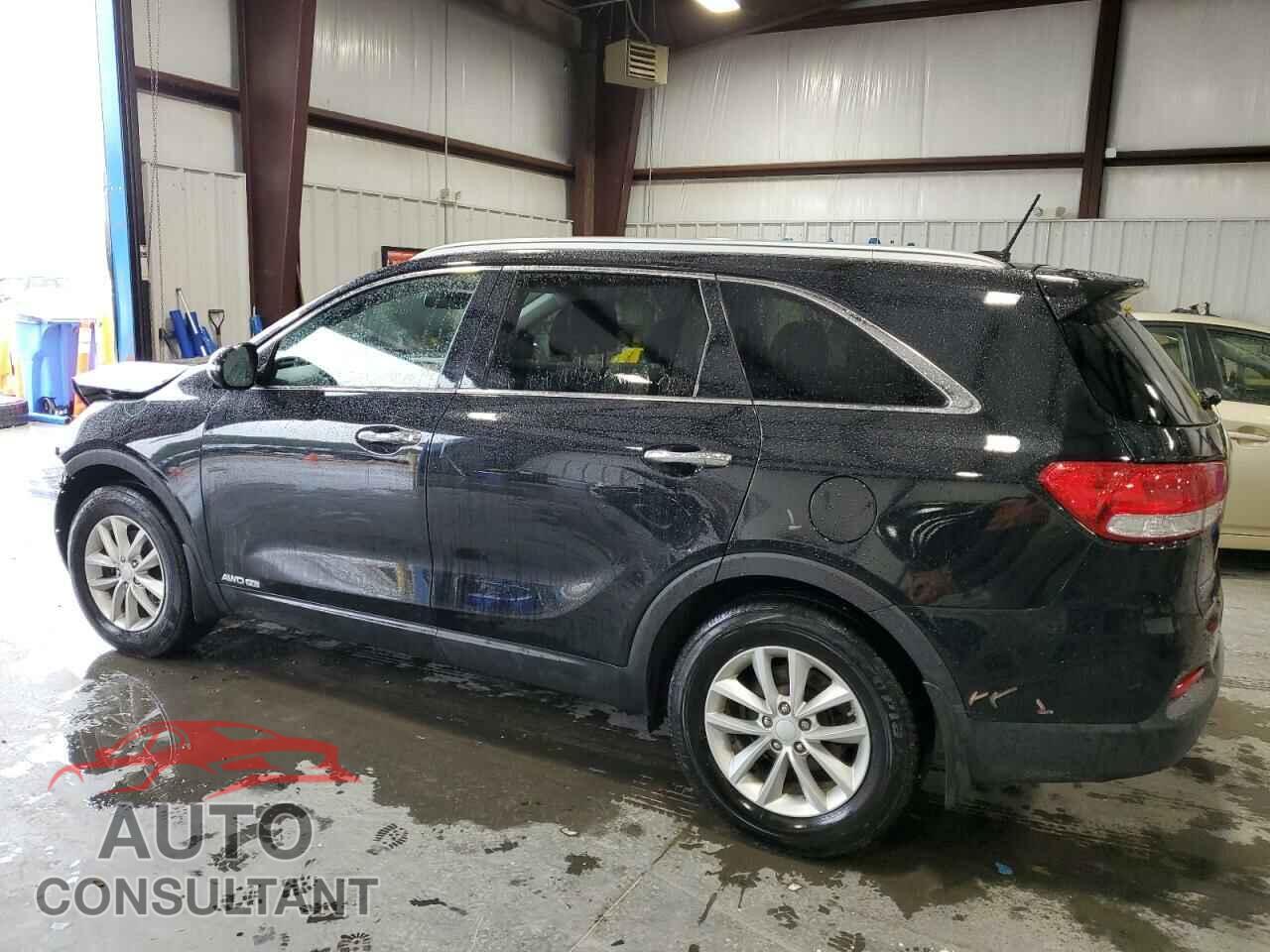 KIA SORENTO 2017 - 5XYPGDA57HG223802