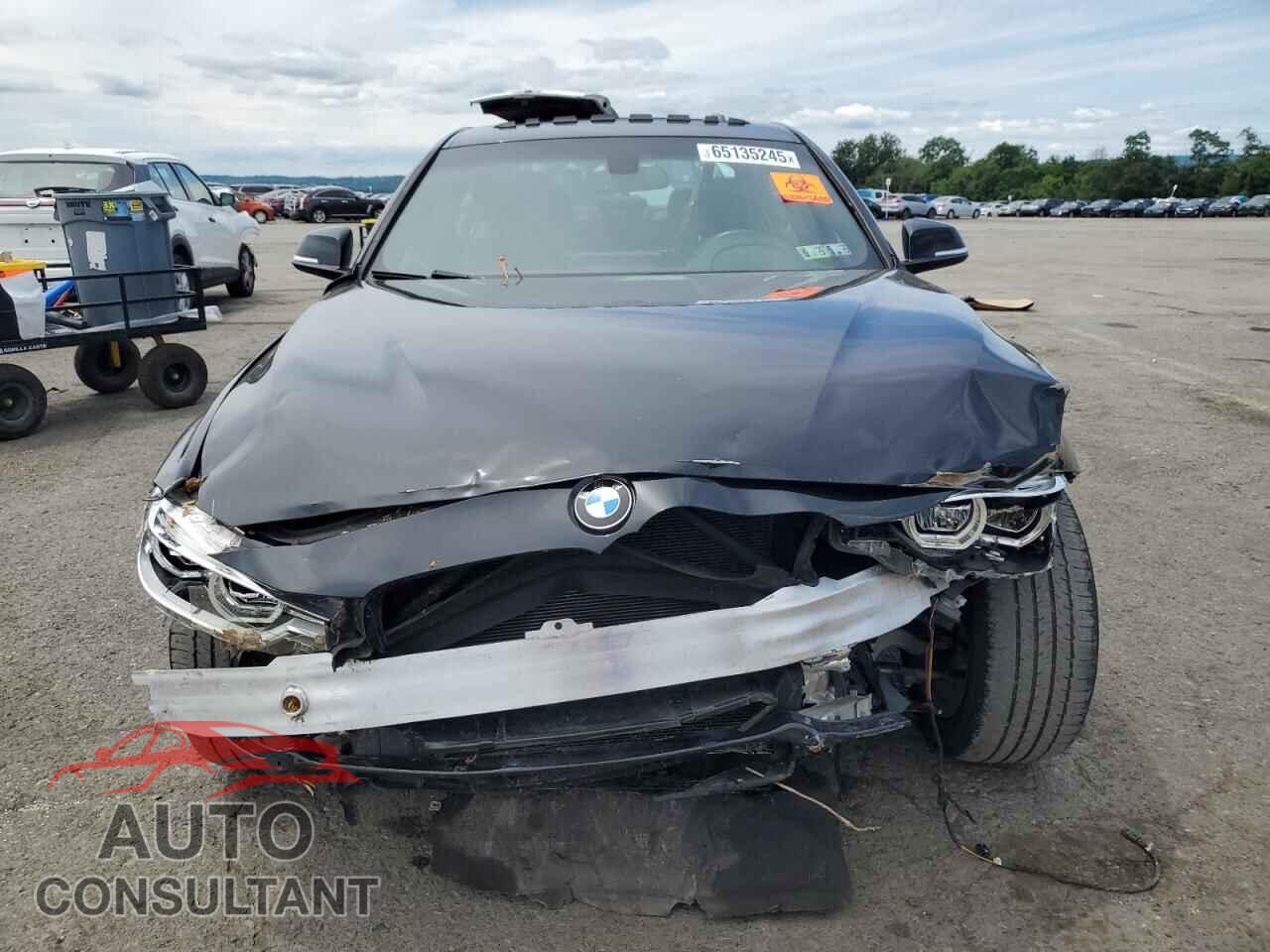 BMW 3 SERIES 2017 - WBA8D9C36HA004882