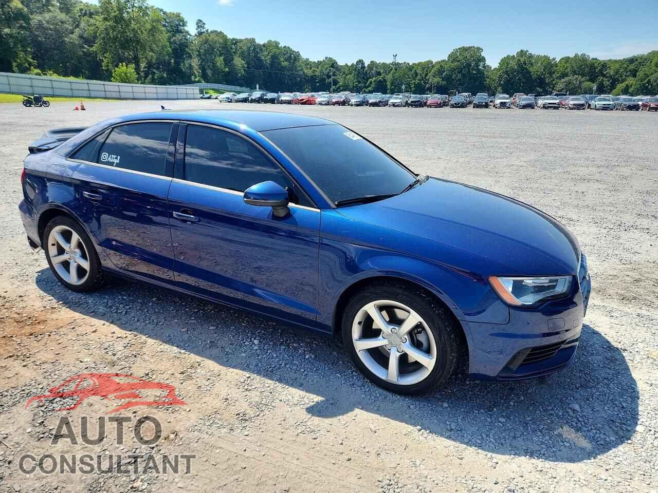 AUDI A3 2015 - WAUACGFF8F1075559