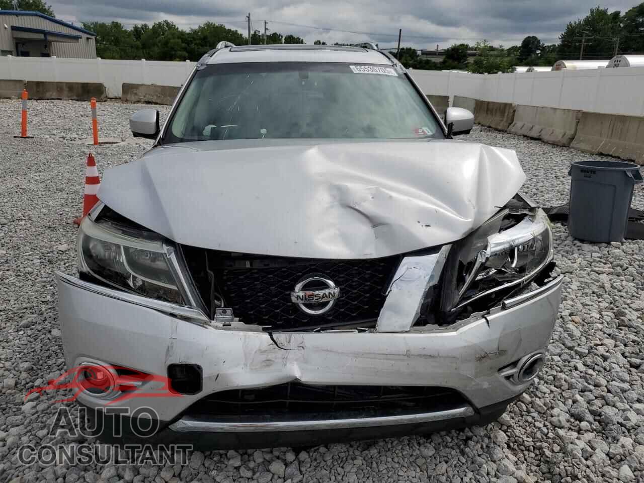 NISSAN PATHFINDER 2014 - 5N1AR2MM3EC632026