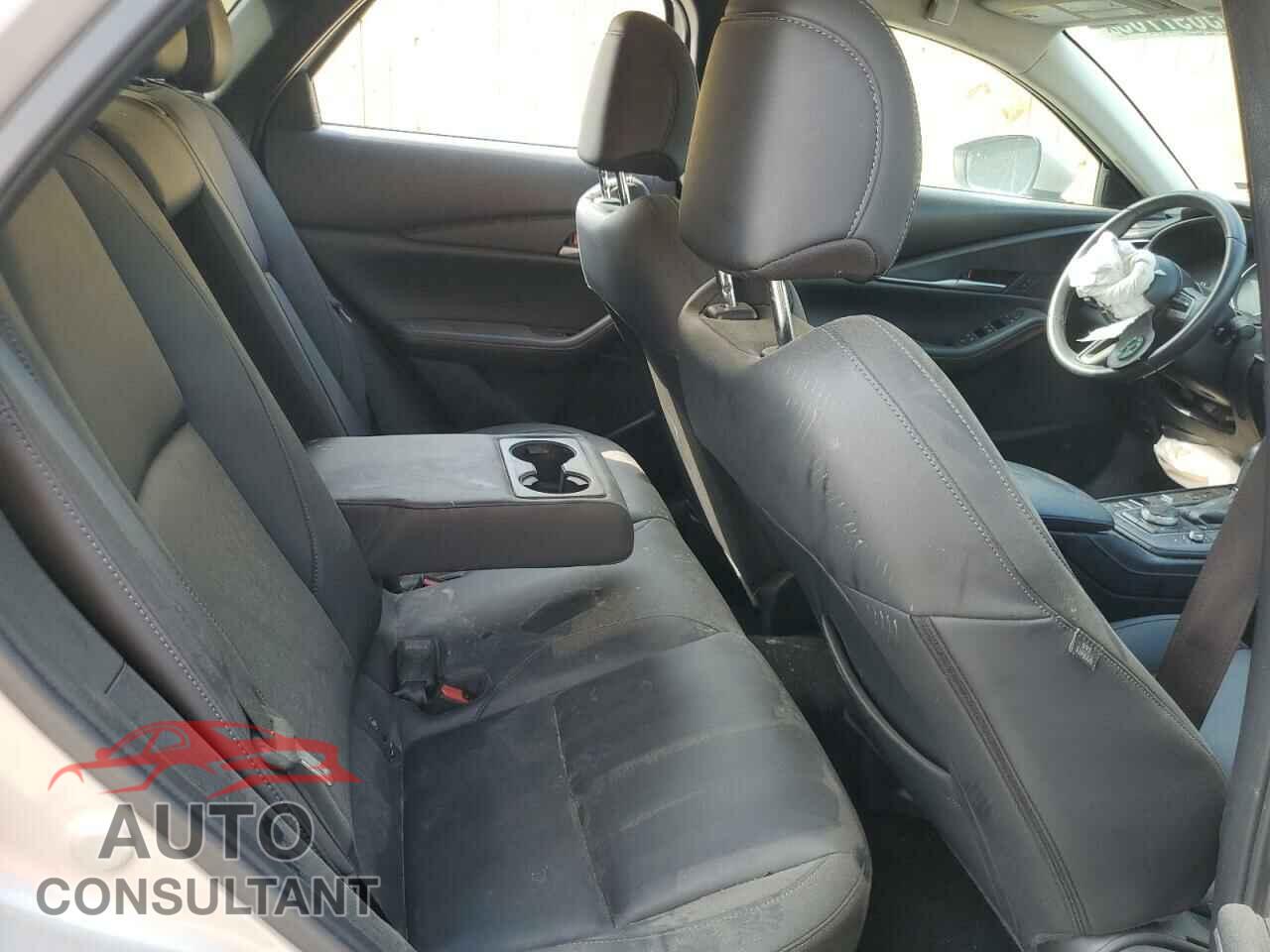 MAZDA CX30 2023 - 3MVDMBBM3PM526162