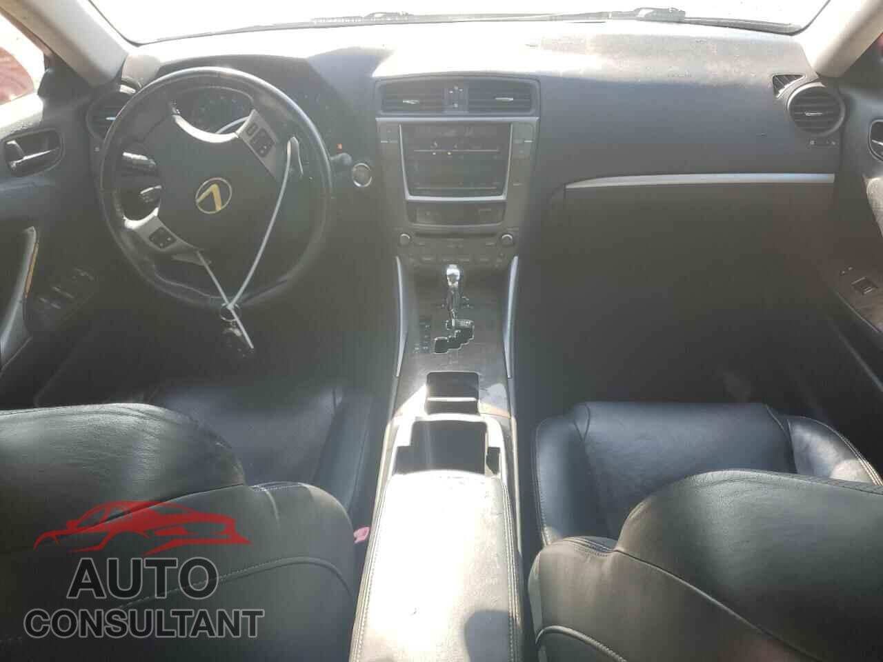LEXUS IS 2011 - JTHBF5C23B5146589