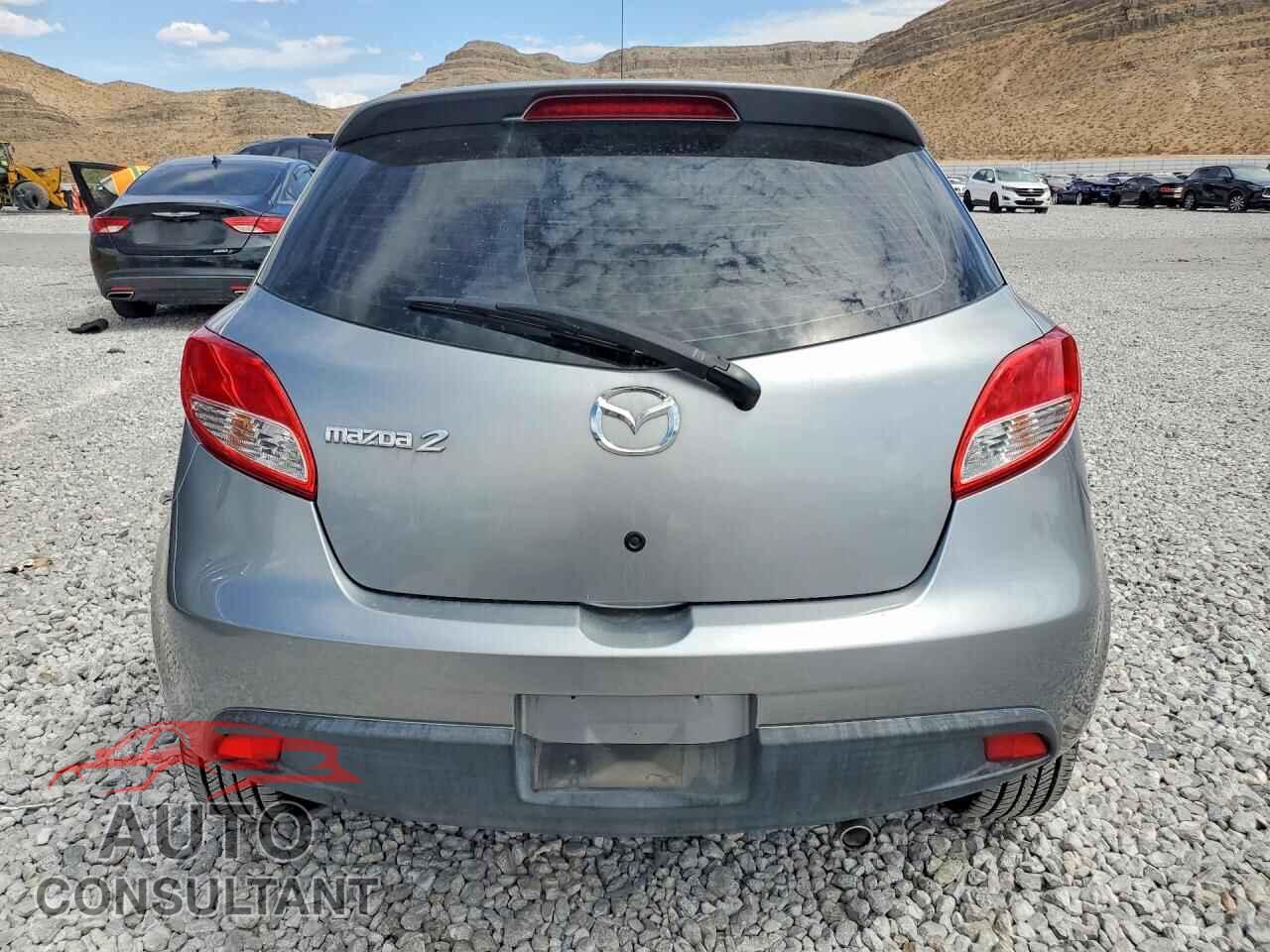 MAZDA 2 2013 - JM1DE1LY7D0158268