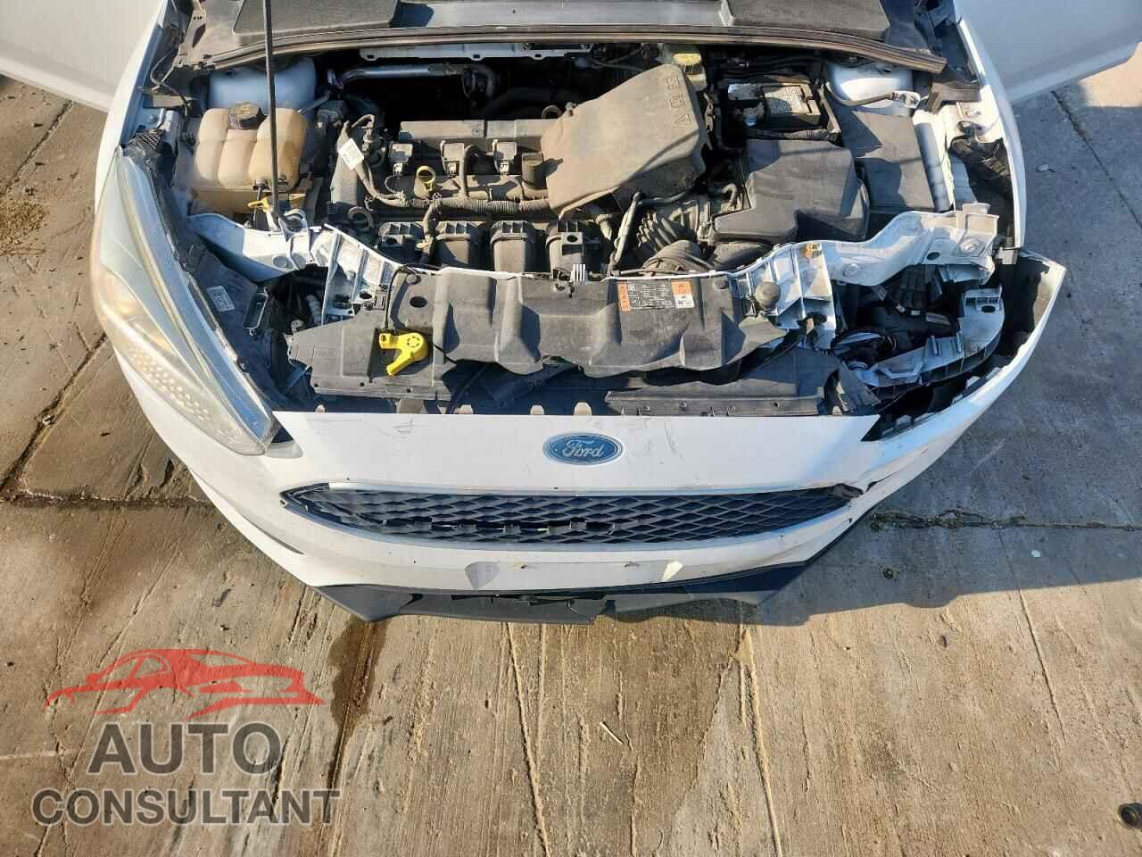FORD FOCUS 2017 - 1FADP3F28HL306810