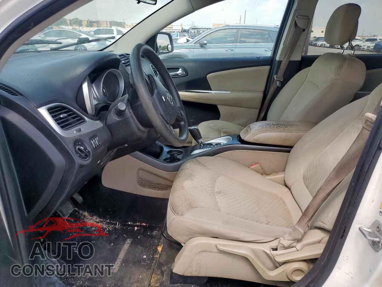 DODGE JOURNEY 2012 - 3C4PDCBG9CT213423