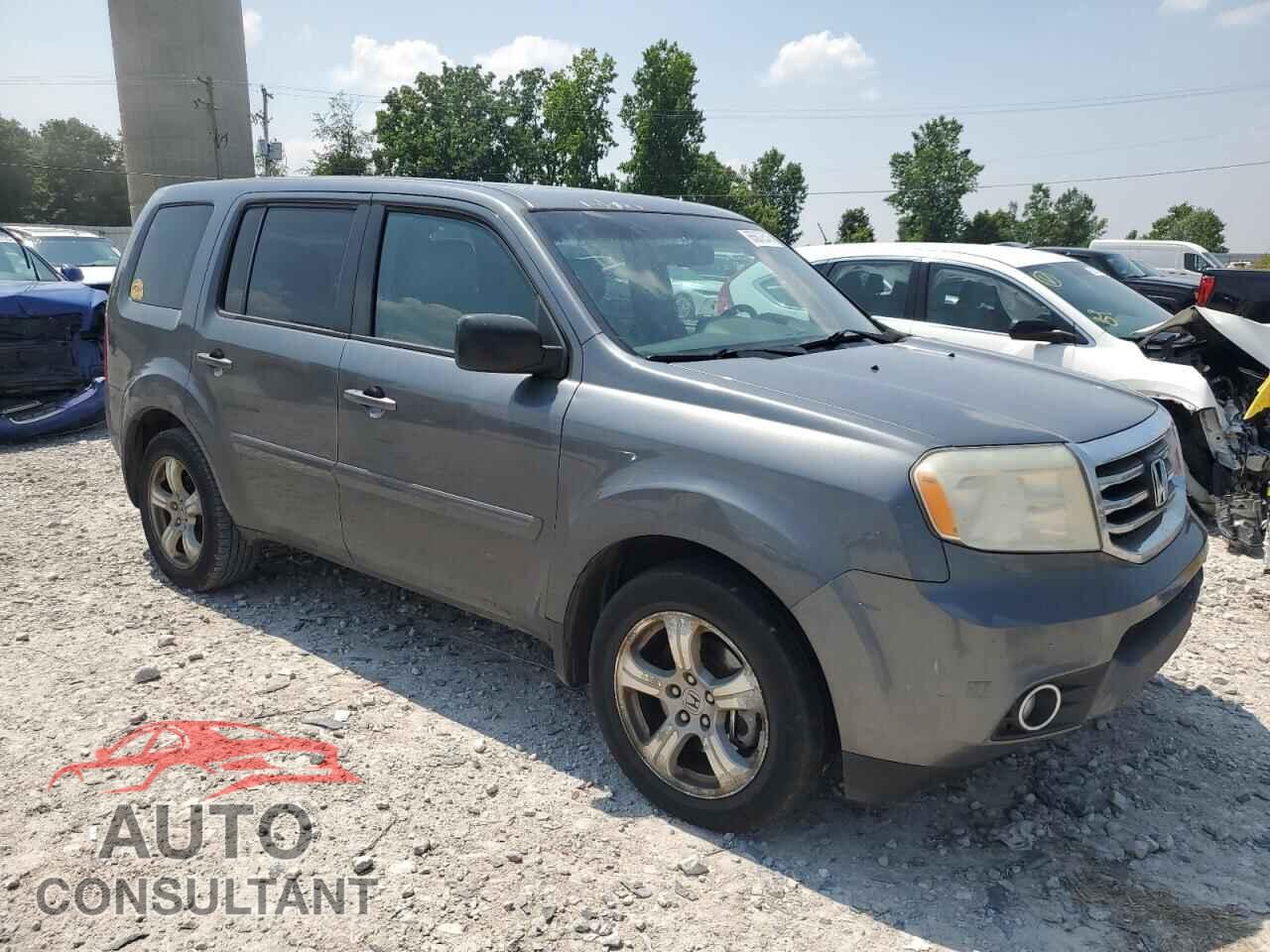 HONDA PILOT 2013 - 5FNYF4H55DB003539