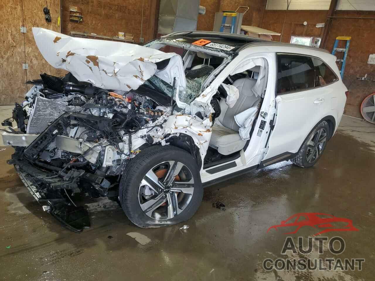 KIA SORENTO 2023 - KNDRHDLG9P5141081