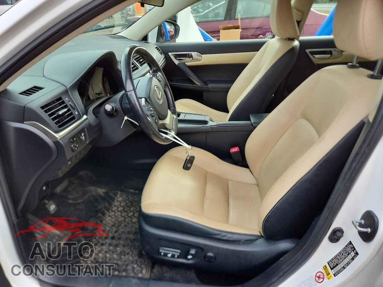 LEXUS CT 200 2014 - JTHKD5BH3E2176273