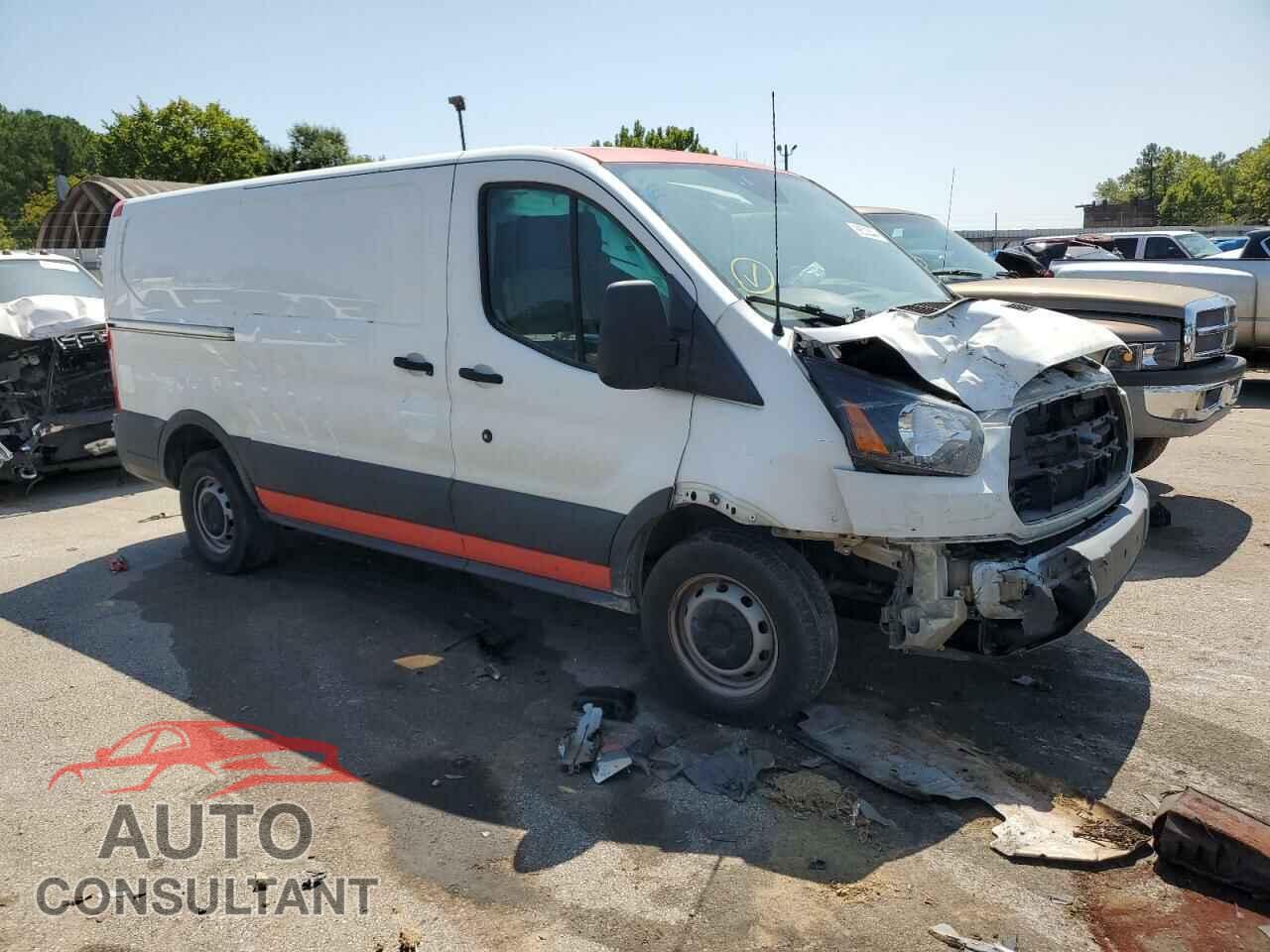 FORD TRANSIT 2018 - 1FTYR1YM0JKA34080