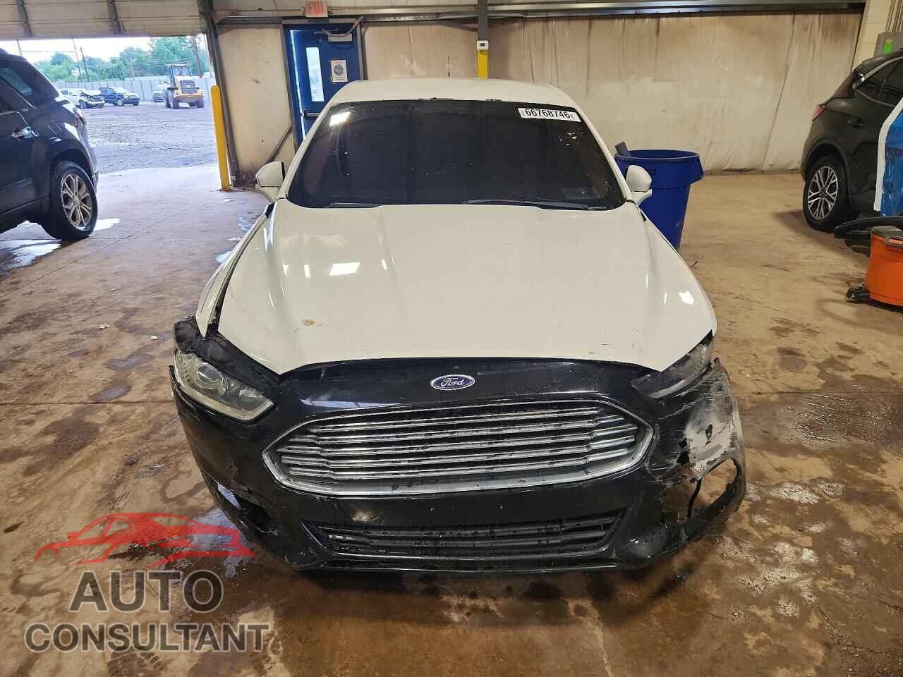 FORD FUSION 2013 - 3FA6P0H74DR249646