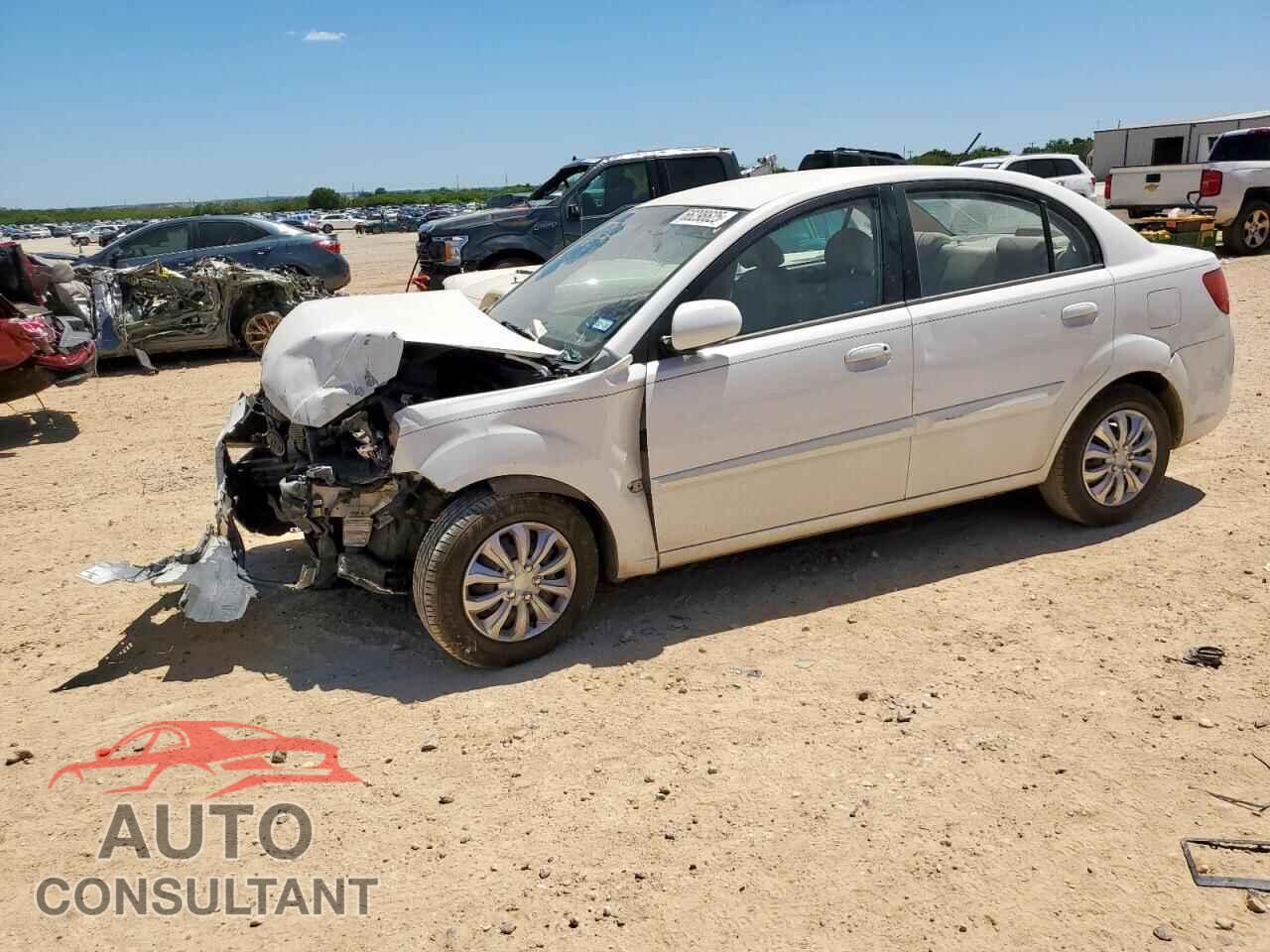 KIA RIO 2011 - KNADH4A33B6849224