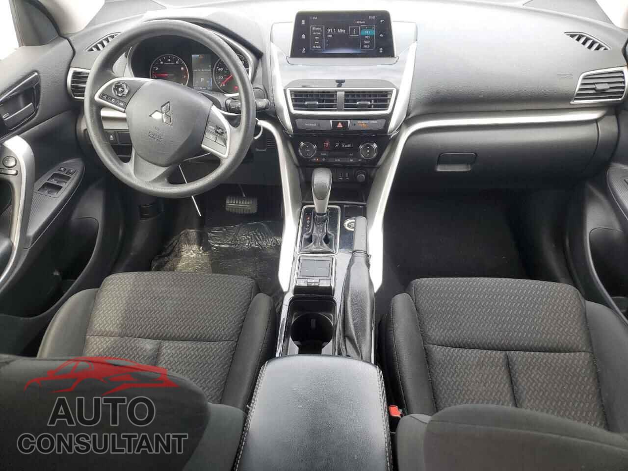 MITSUBISHI ECLIPSE 2018 - JA4AT4AA6JZ064741