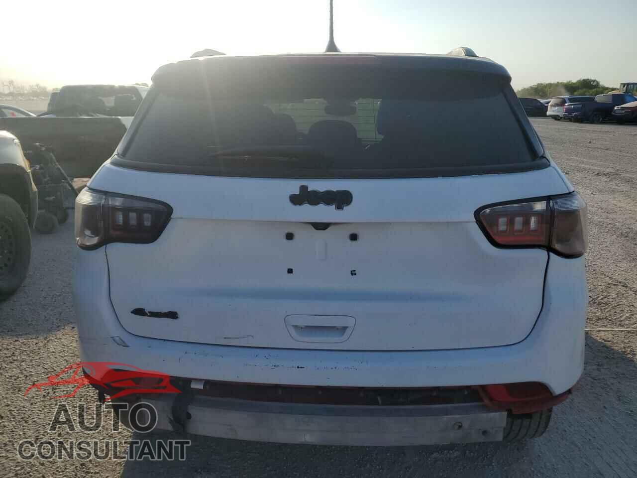 JEEP COMPASS 2023 - 3C4NJDBN8PT517580