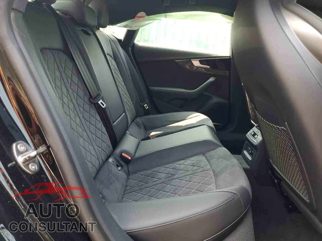 AUDI S5/RS5 2024 - WAUC4CF56RA068233