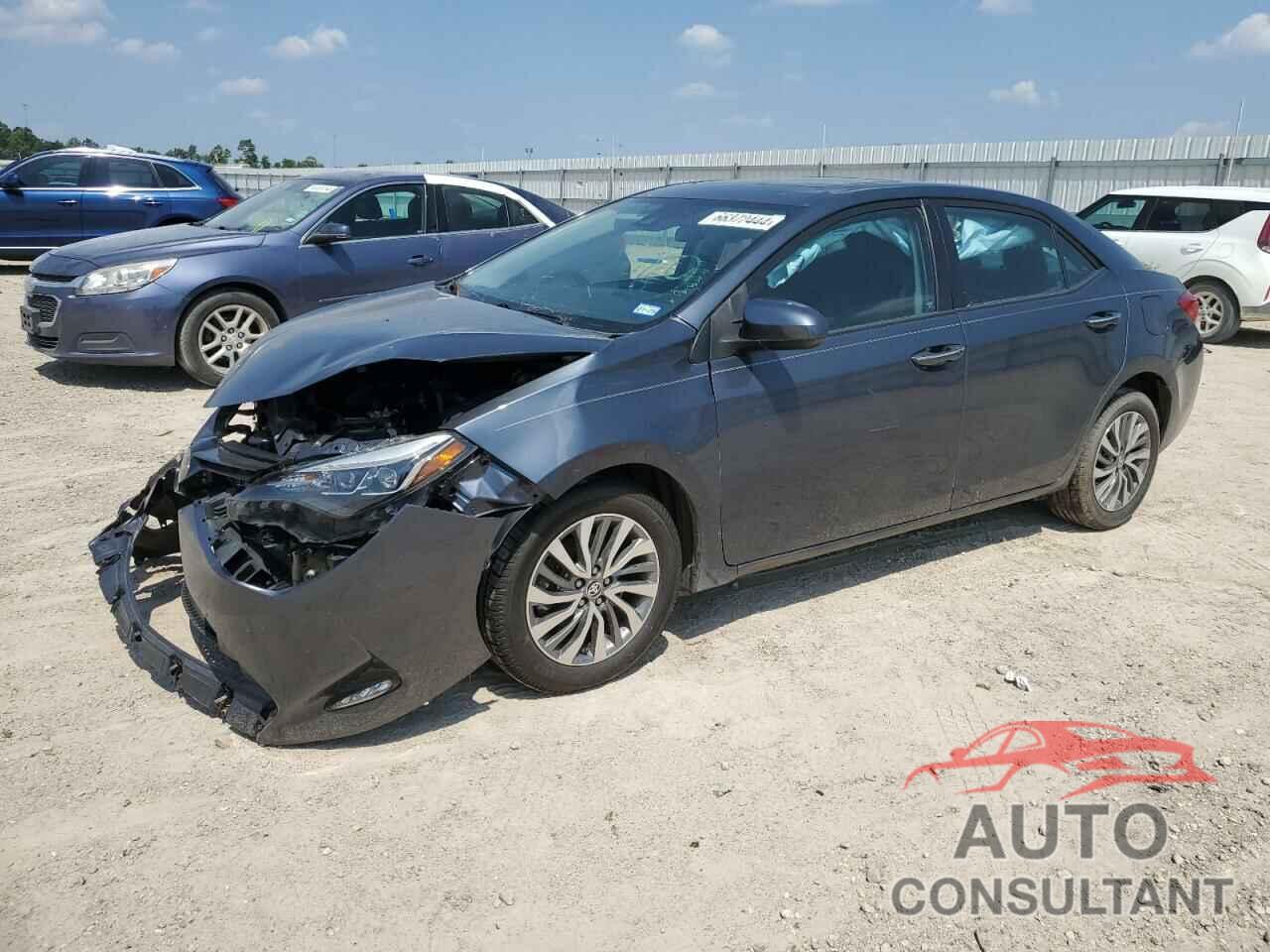 TOYOTA COROLLA 2018 - 5YFBURHE3JP747682