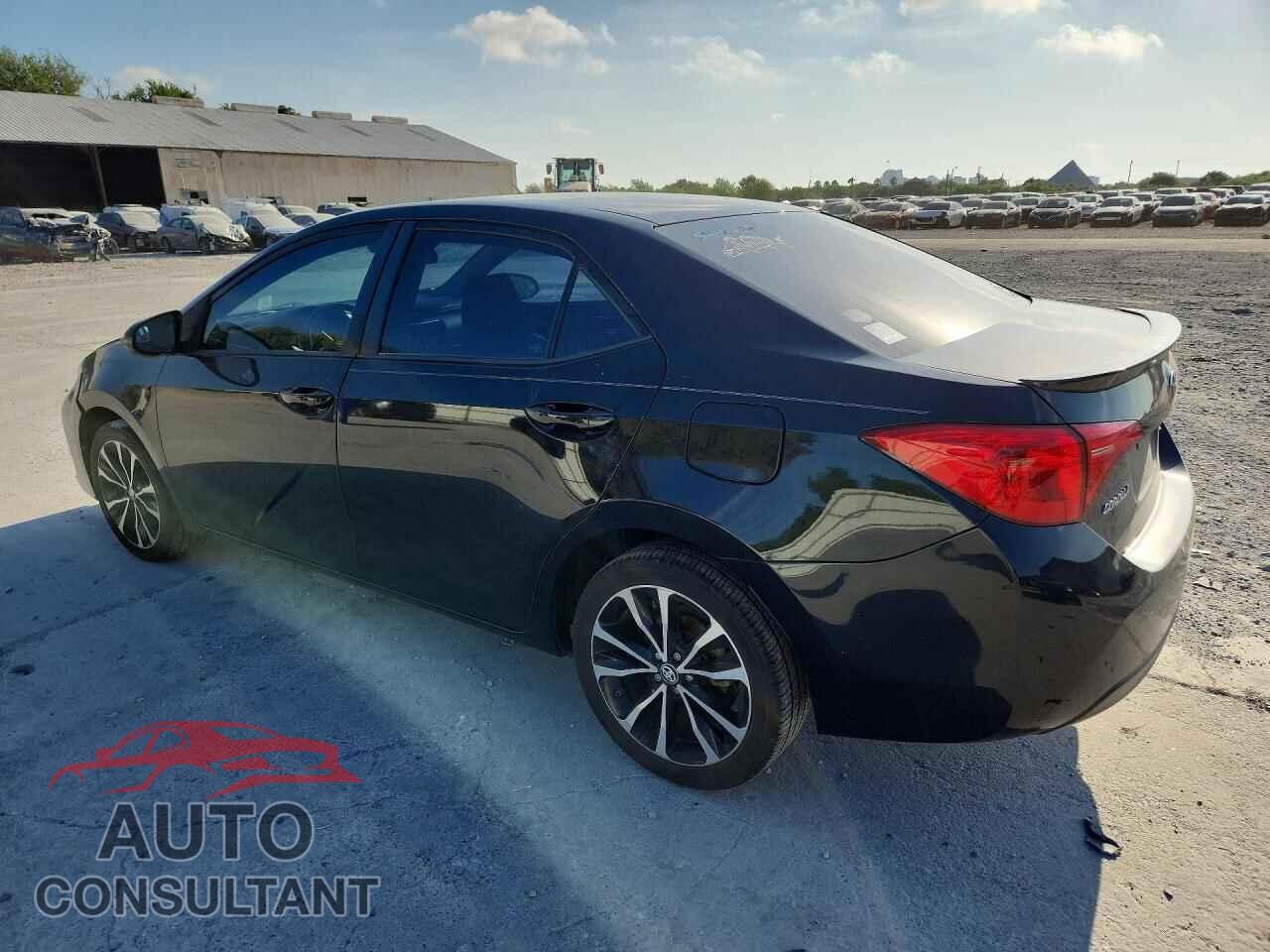 TOYOTA COROLLA 2017 - 5YFBURHE7HP680398