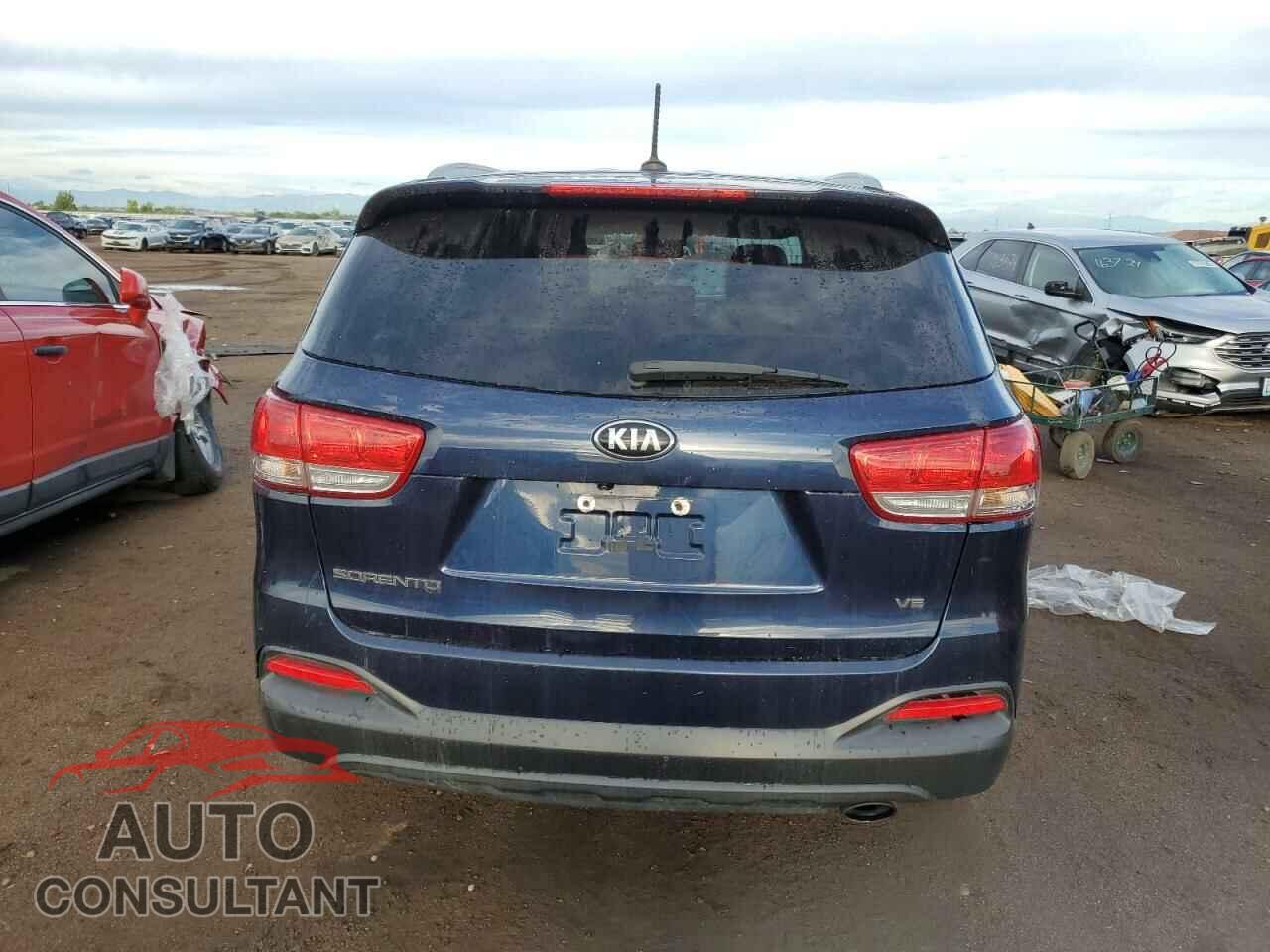 KIA SORENTO 2017 - 5XYPGDA56HG308632