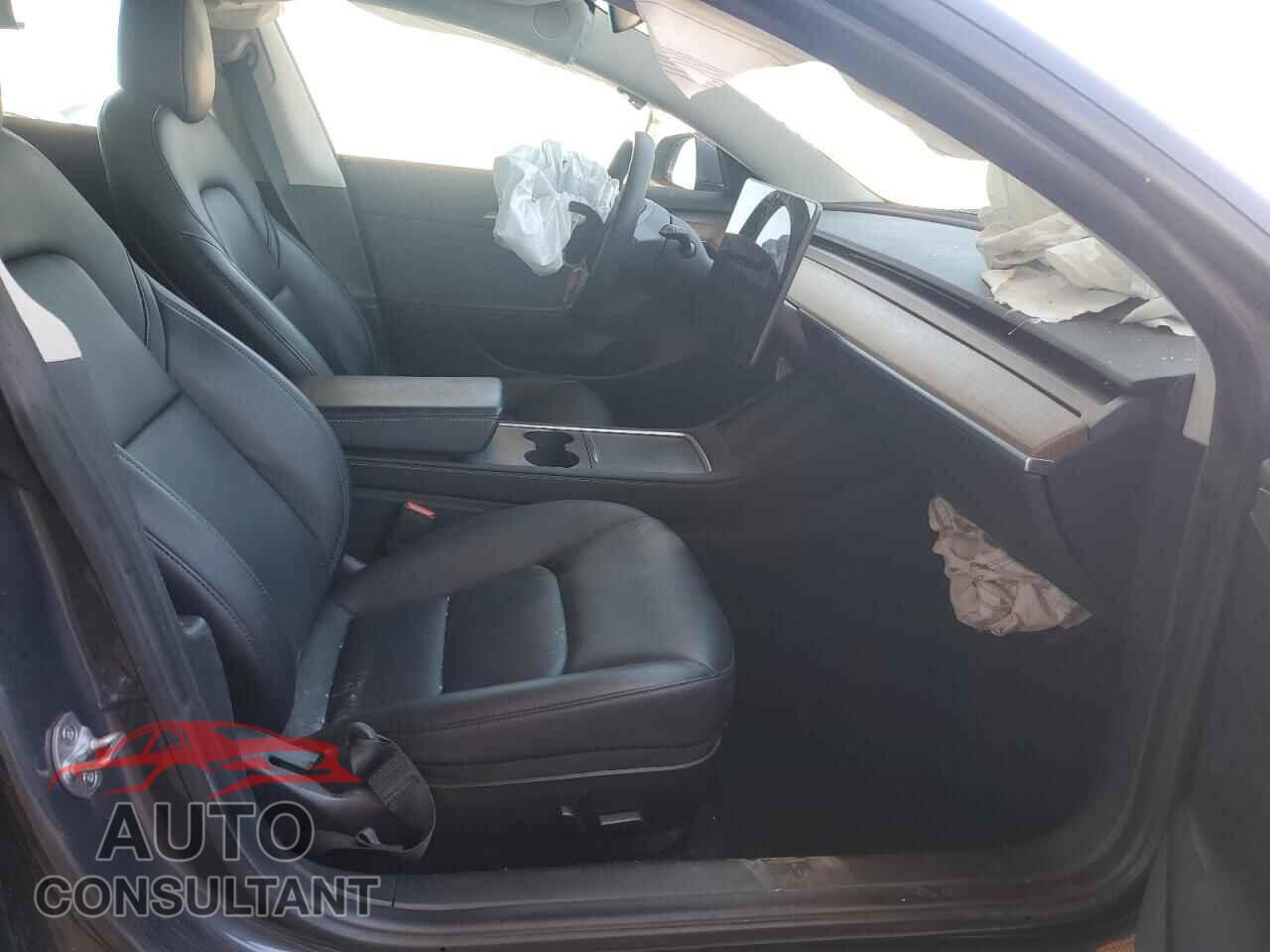 TESLA MODEL 3 2022 - 5YJ3E1EB5NF183256