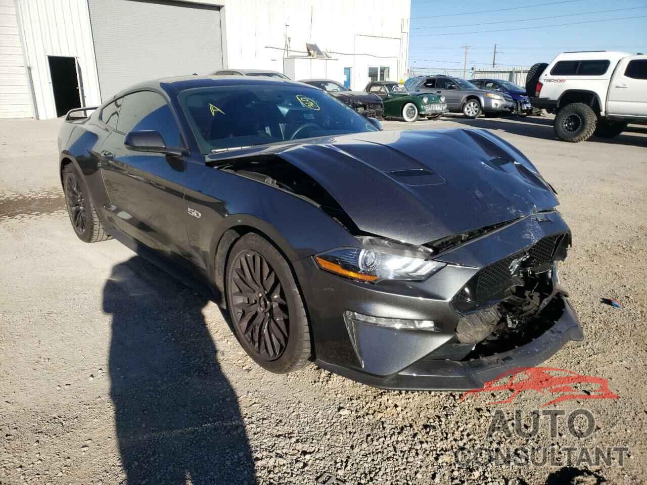 FORD MUSTANG 2020 - 1FA6P8CF2L5177182