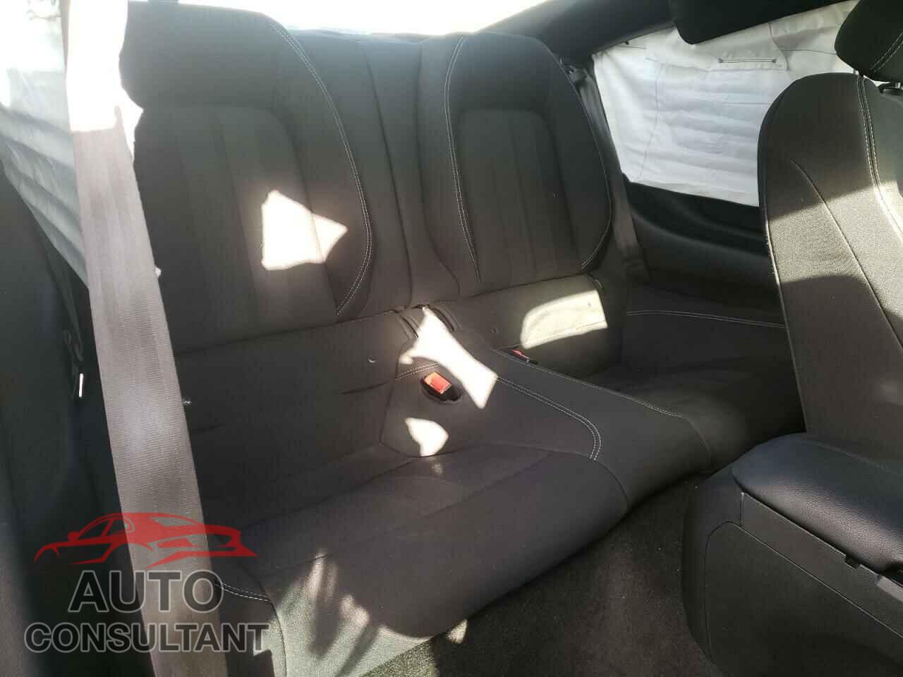 FORD MUSTANG 2018 - 1FA6P8CF5J5120262