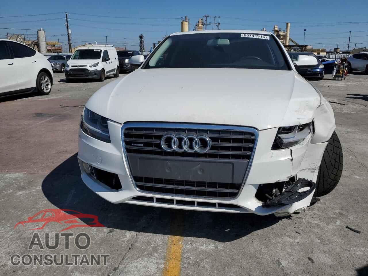 AUDI A4 2012 - WAUBFAFL5CA117180
