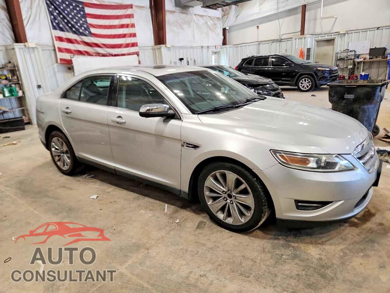 FORD TAURUS 2011 - 1FAHP2FW9BG128095