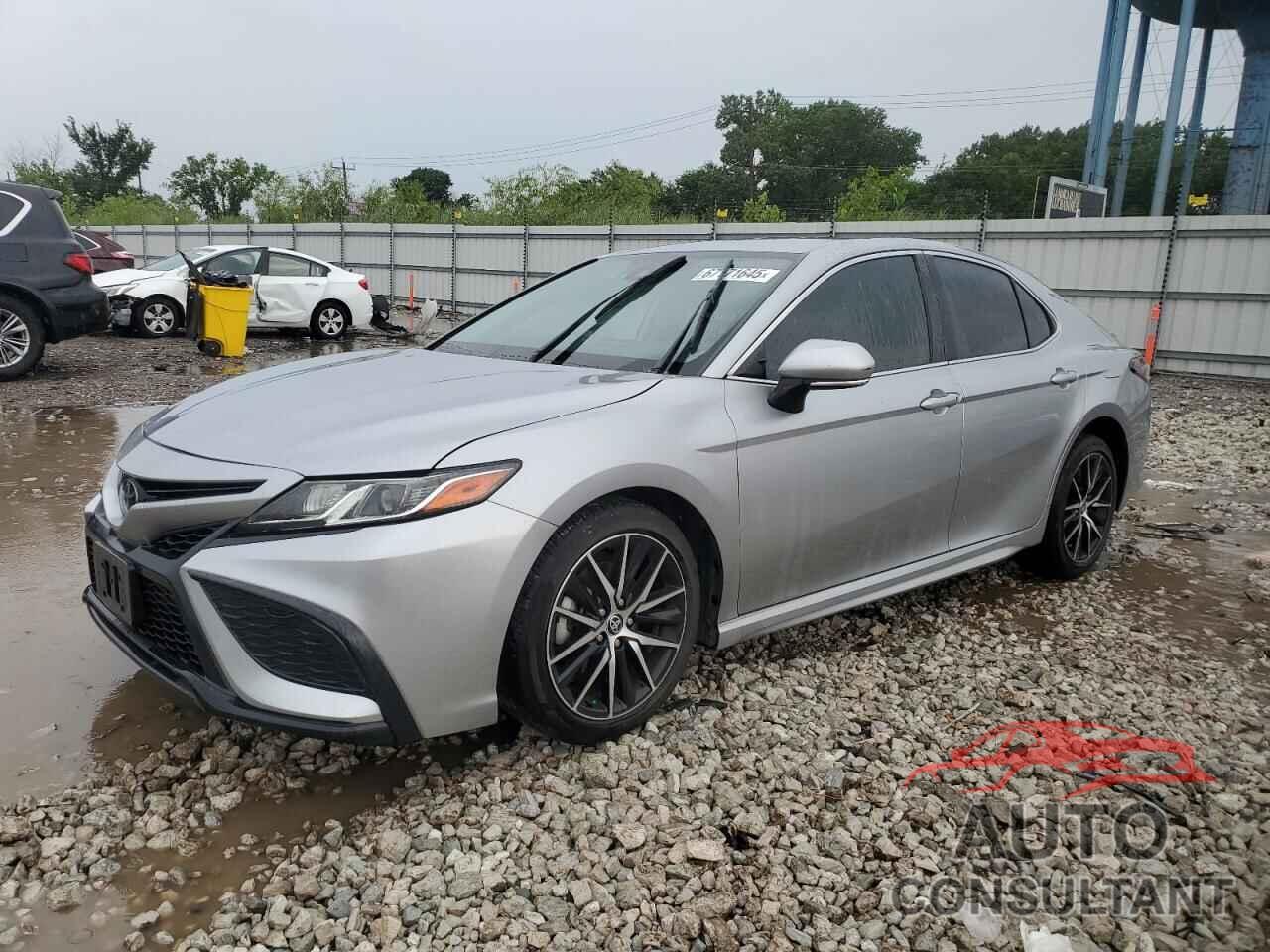 TOYOTA CAMRY 2022 - 4T1G11AK1NU663168