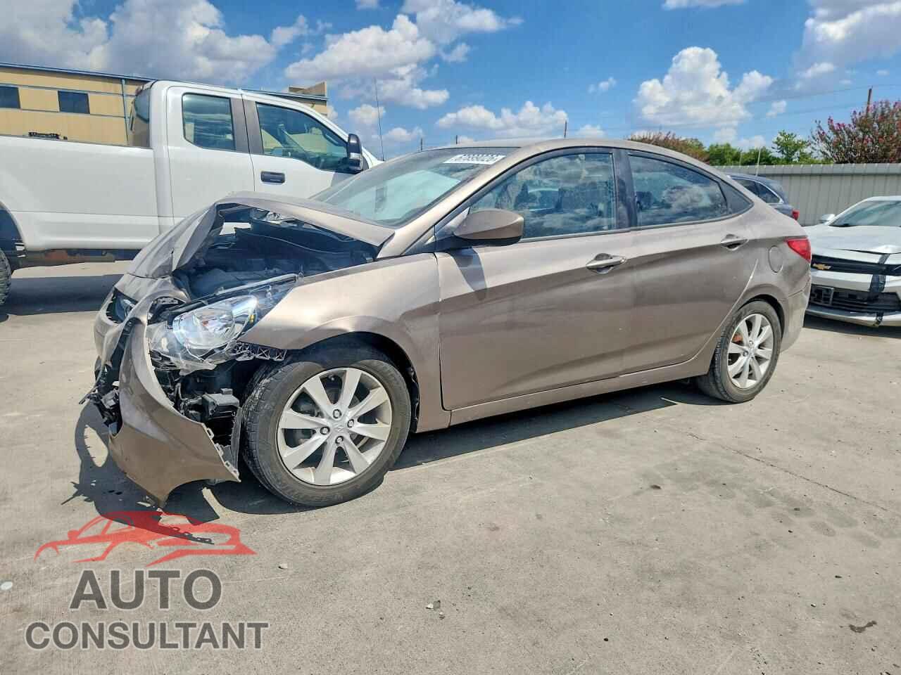 HYUNDAI ACCENT 2013 - KMHCU4AE6DU455478
