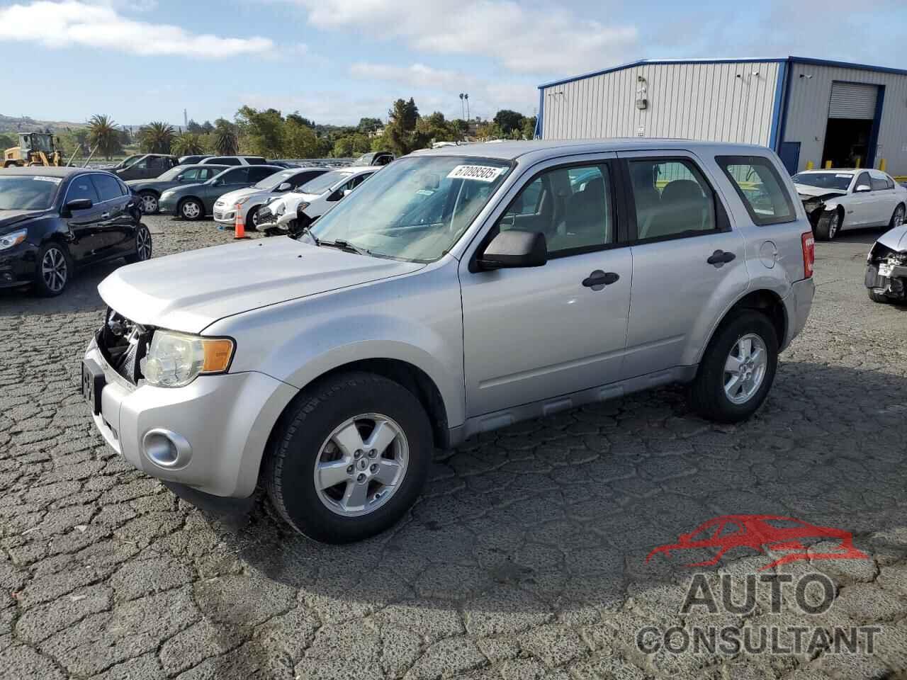 FORD ESCAPE 2010 - 1FMCU0C75AKA87132