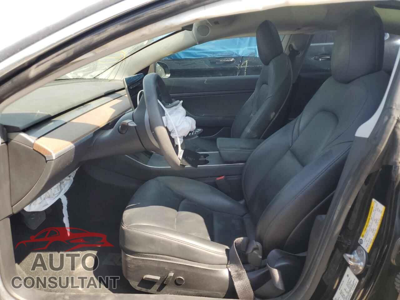 TESLA MODEL 3 2020 - 5YJ3E1EA5LF802149
