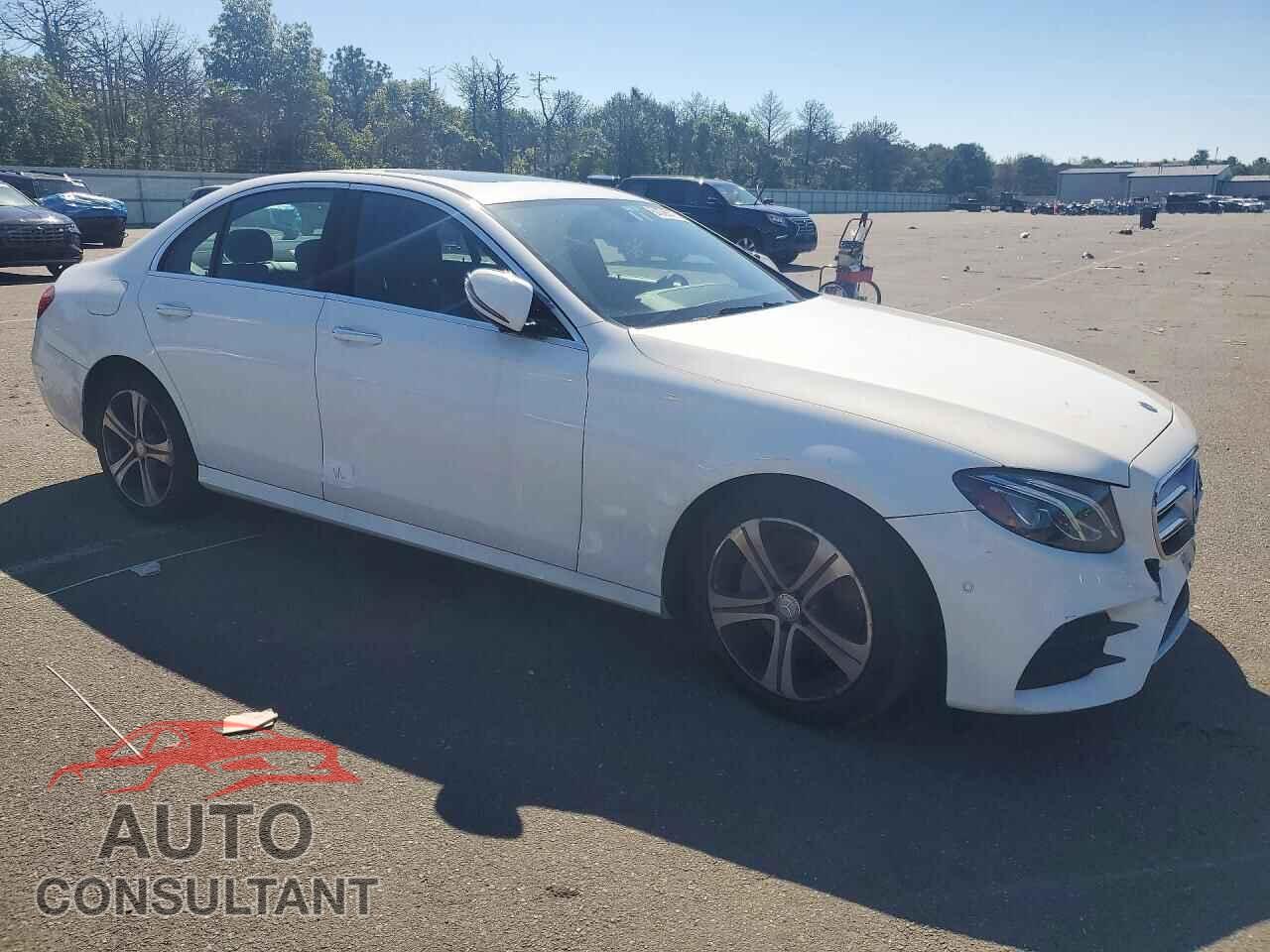 MERCEDES-BENZ E-CLASS 2017 - WDDZF4KB3HA149901