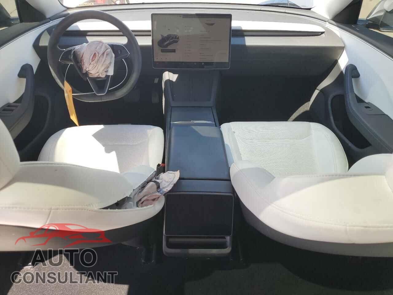 TESLA MODEL 3 2025 - 5YJ3E1EA5SF911998