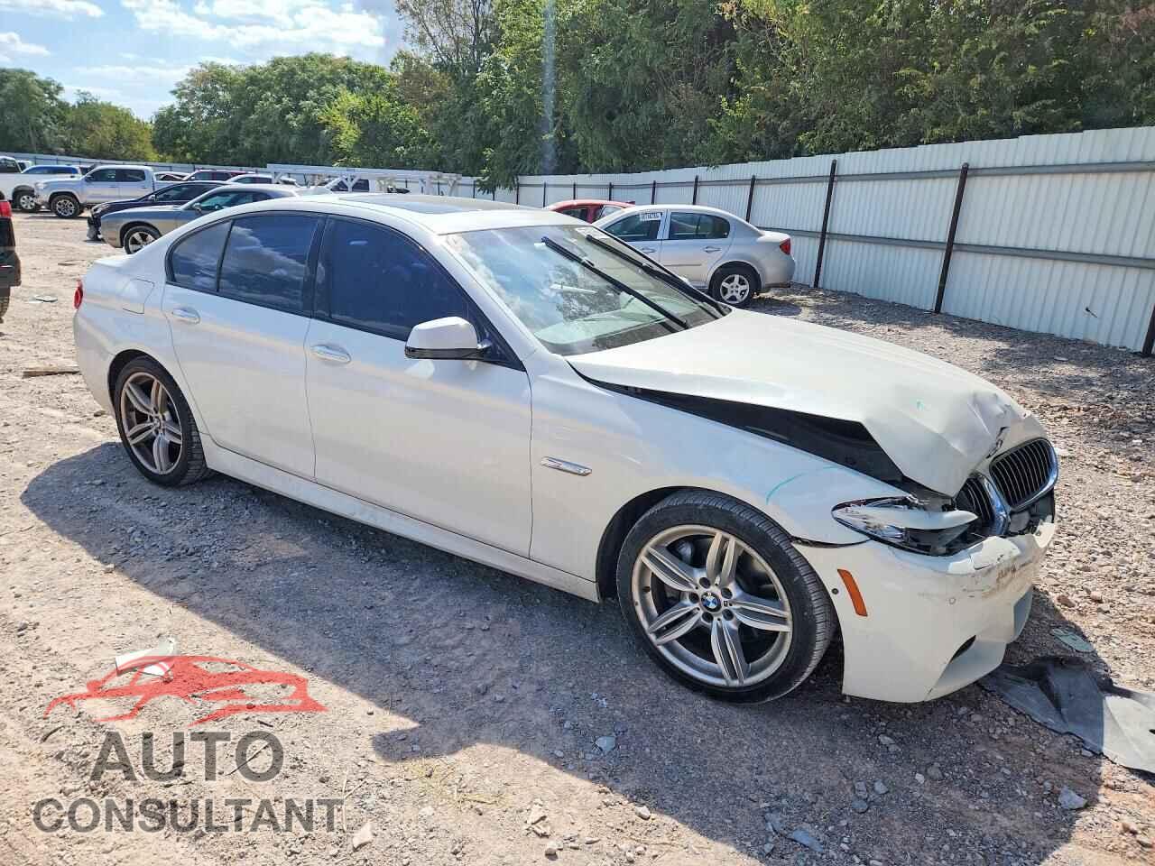 BMW 5 SERIES 2012 - WBAFR7C5XCC811451