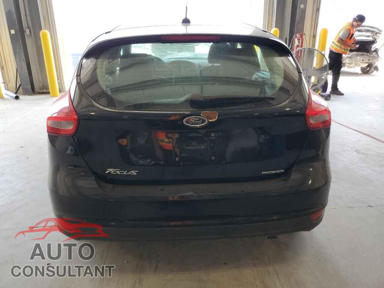 FORD FOCUS 2016 - 1FADP3K26GL212686