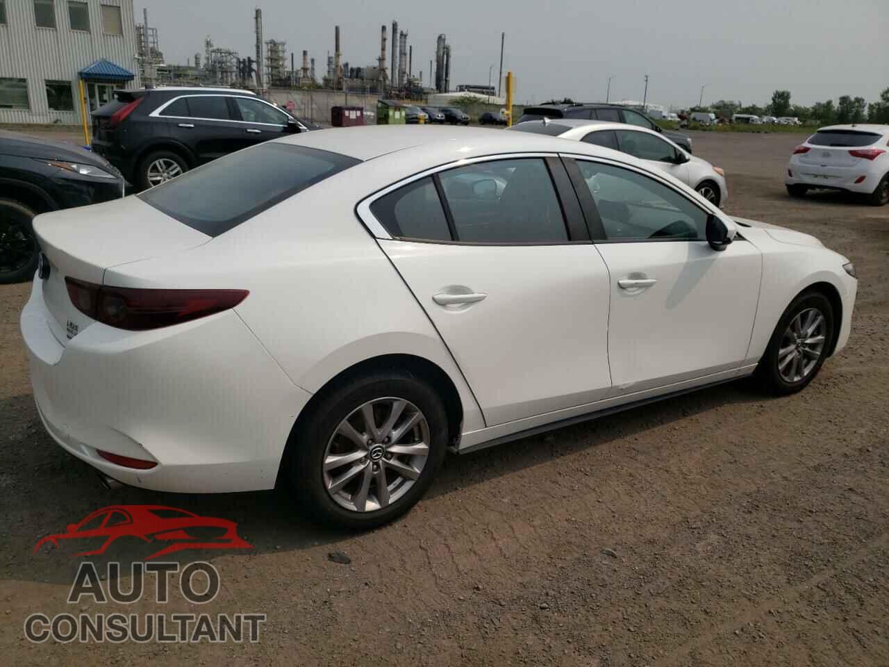 MAZDA 3 2019 - JM1BPAB74K1128436