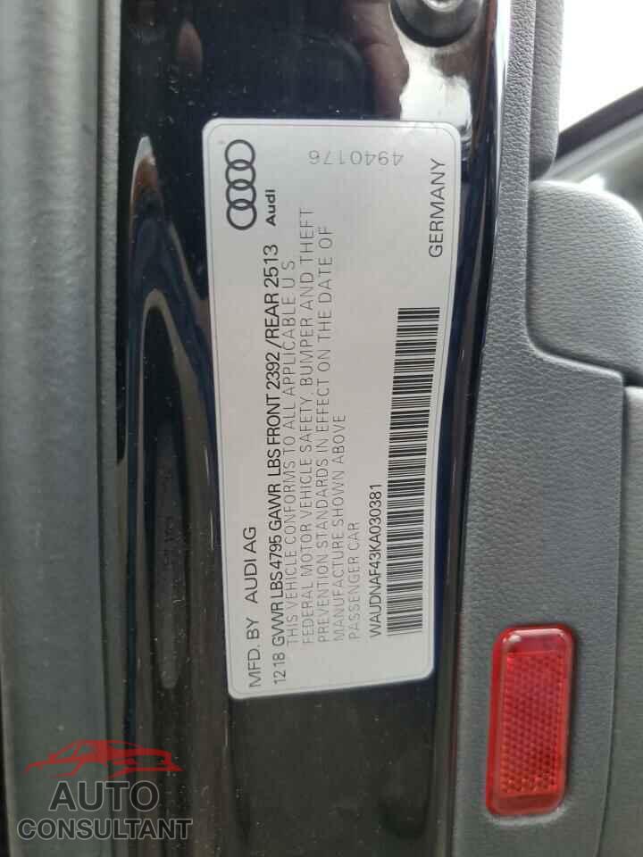 AUDI A4 2019 - WAUDNAF43KA030381