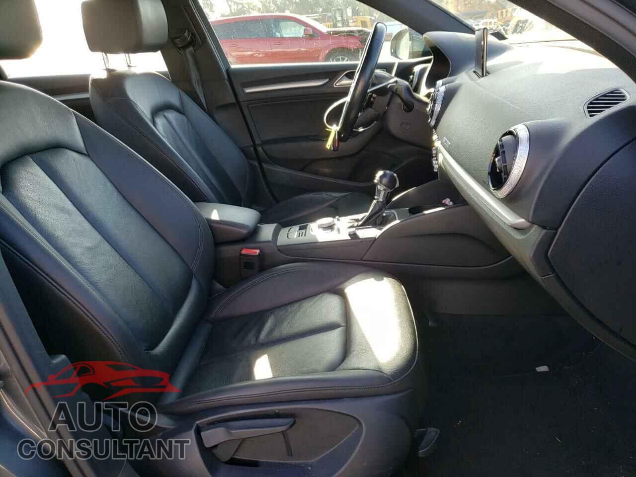 AUDI A3 2017 - WAUAUGFF1H1039986