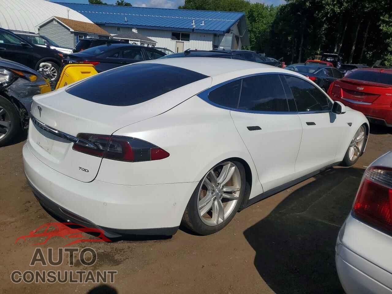 TESLA MODEL S 2015 - 5YJSA1S27FF088047